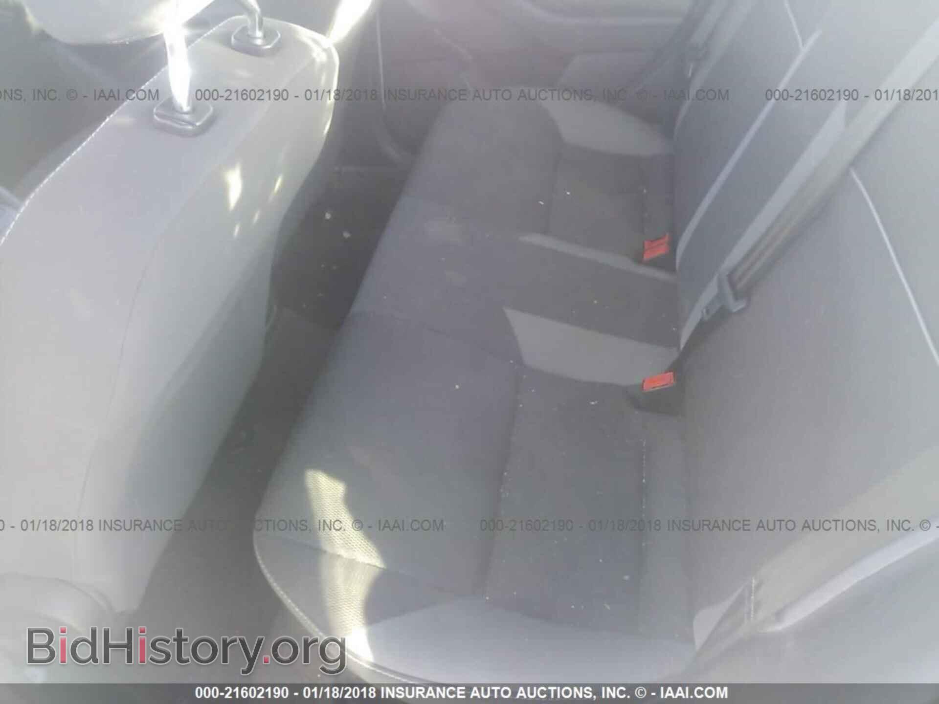 2014 Ford Focus - VIN: 1FADP3E2XEL134177 - Photo 8