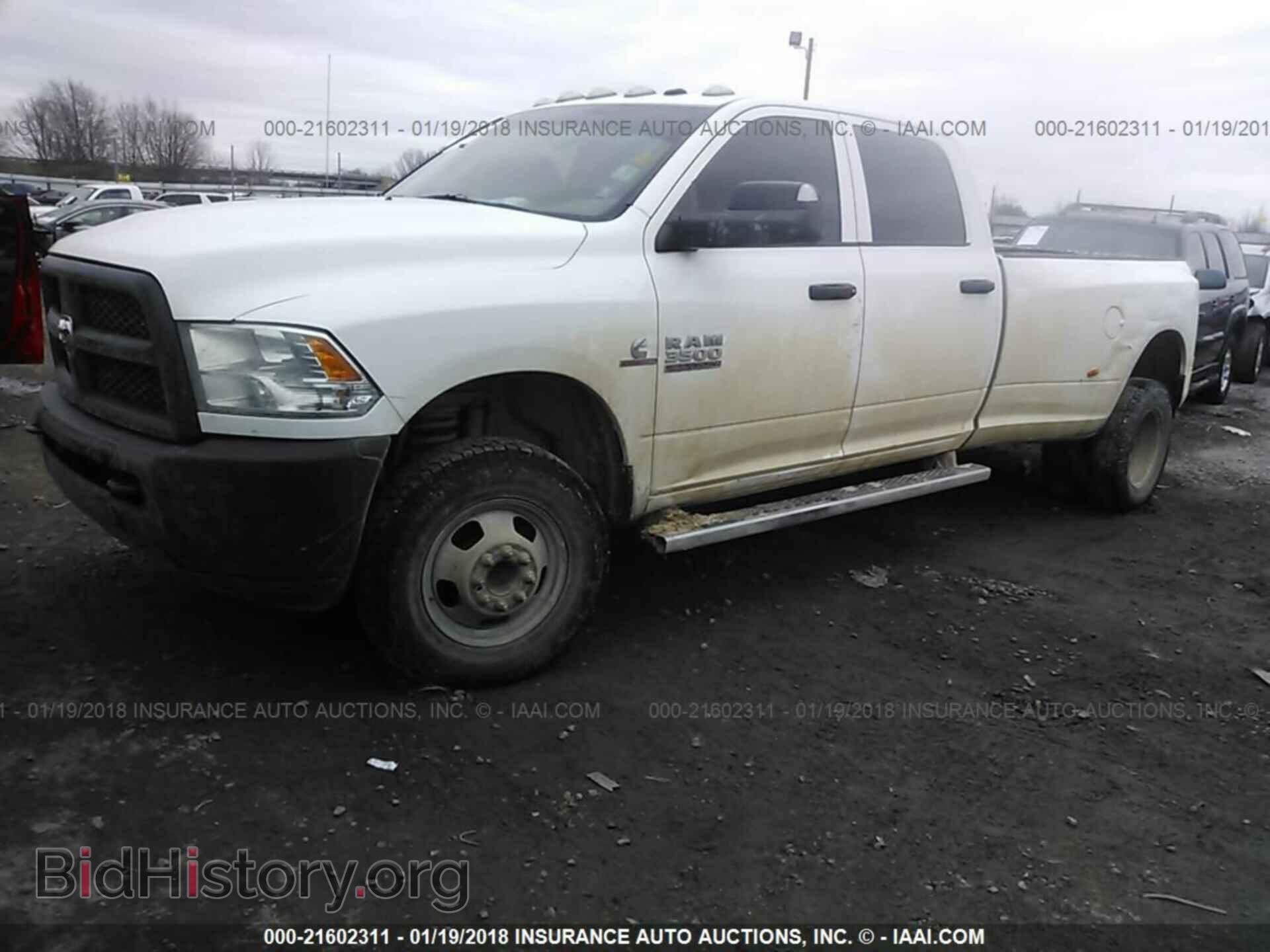 2014 Dodge 3500 - VIN: 3C63RRGL8EG112594 - Фото 2