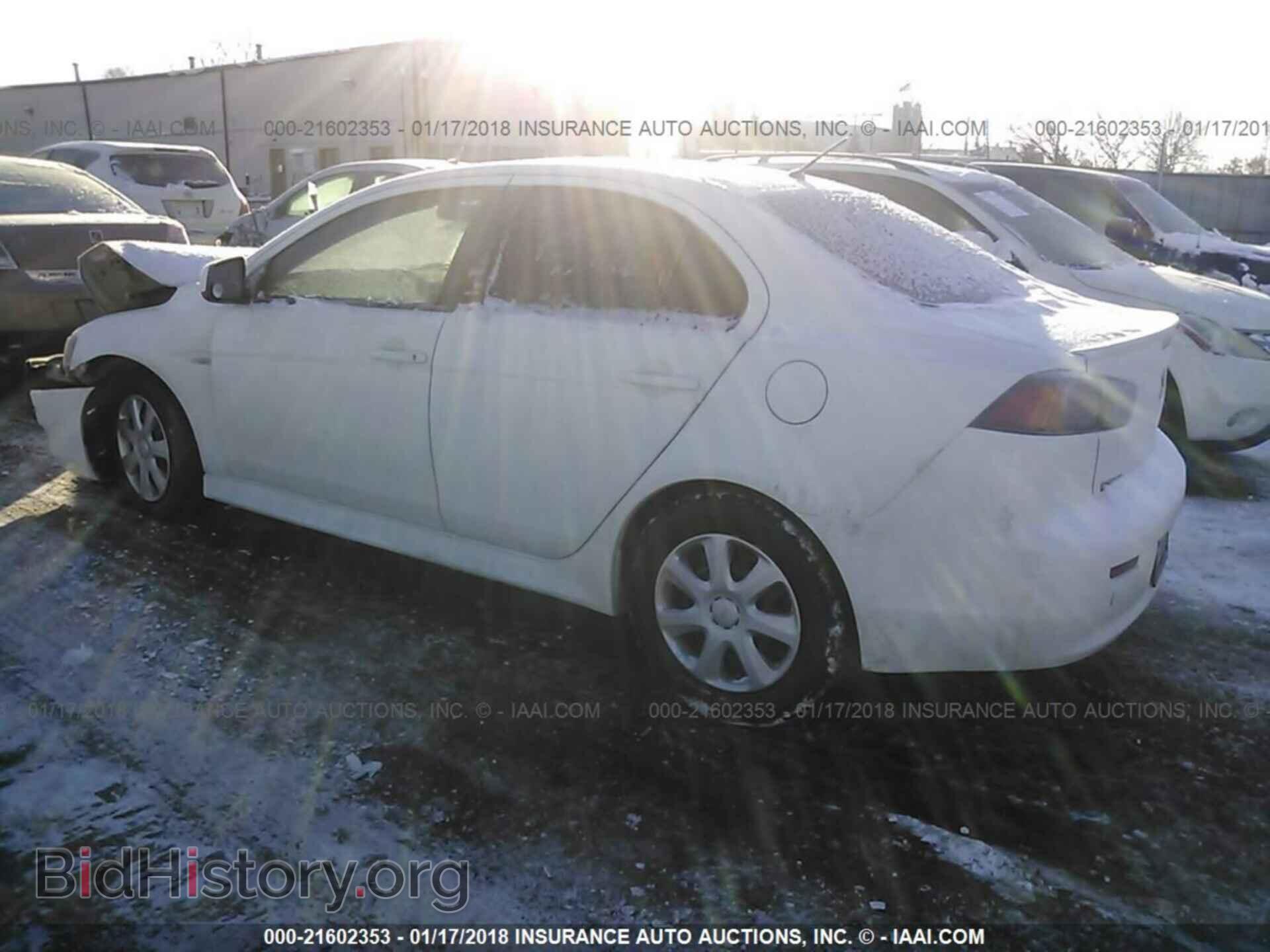 2012 Mitsubishi Lancer - VIN: JA32U2FU5CU008805 - Фото 3