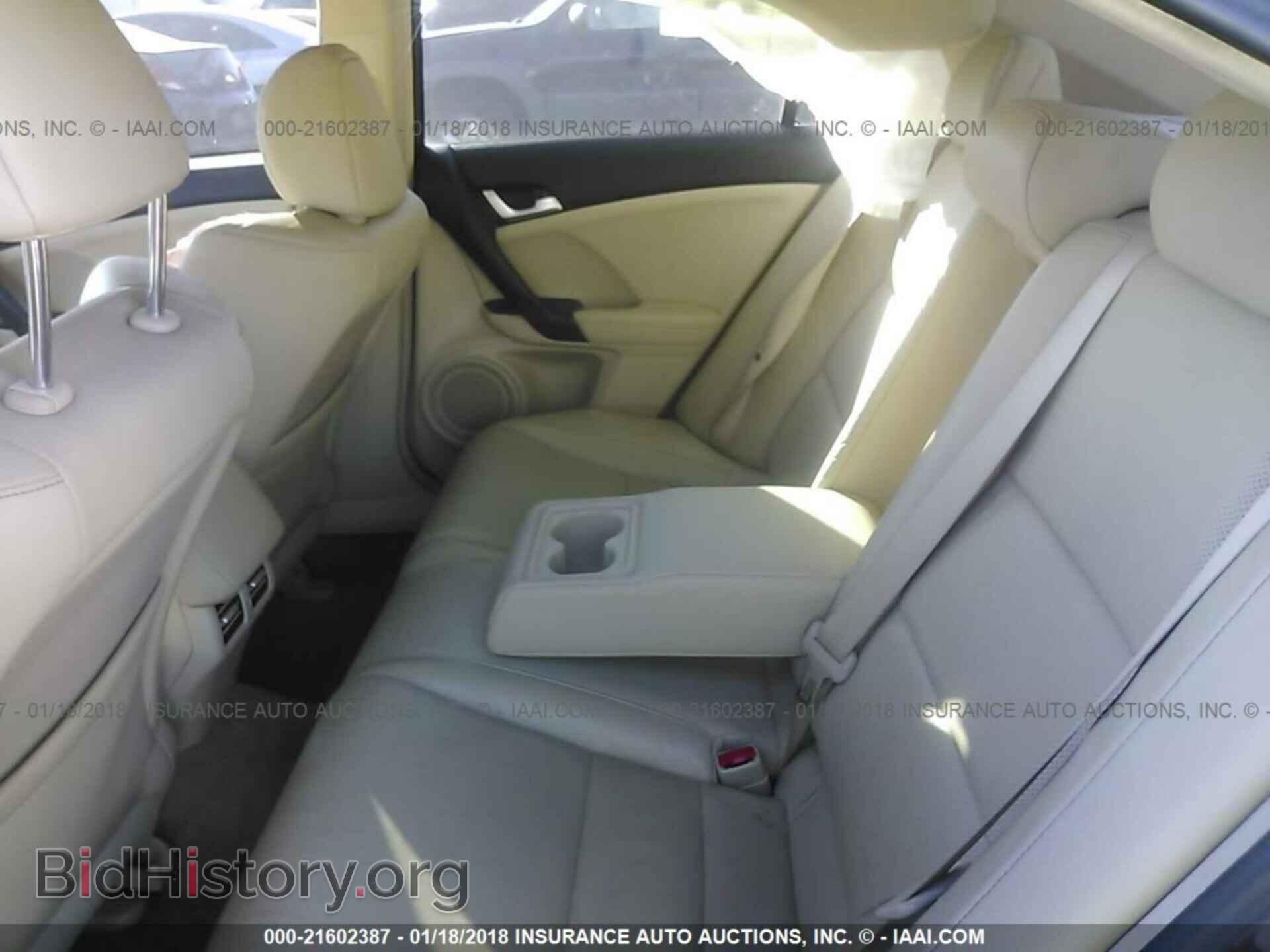 2011 Acura Tsx - VIN: JH4CU2F67BC008041 - Photo 8