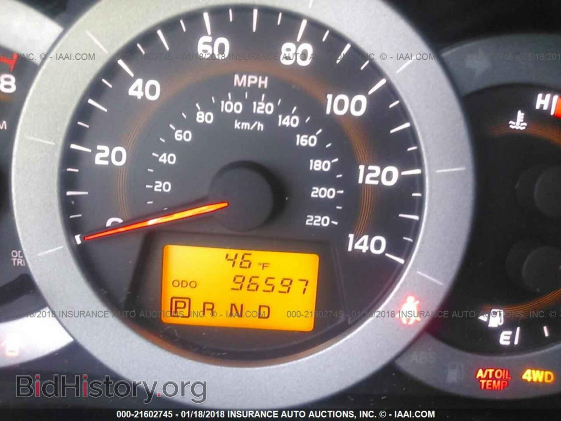 2011 Toyota Rav4 - VIN: 2T3BF4DV6BW153355 - Фото 7