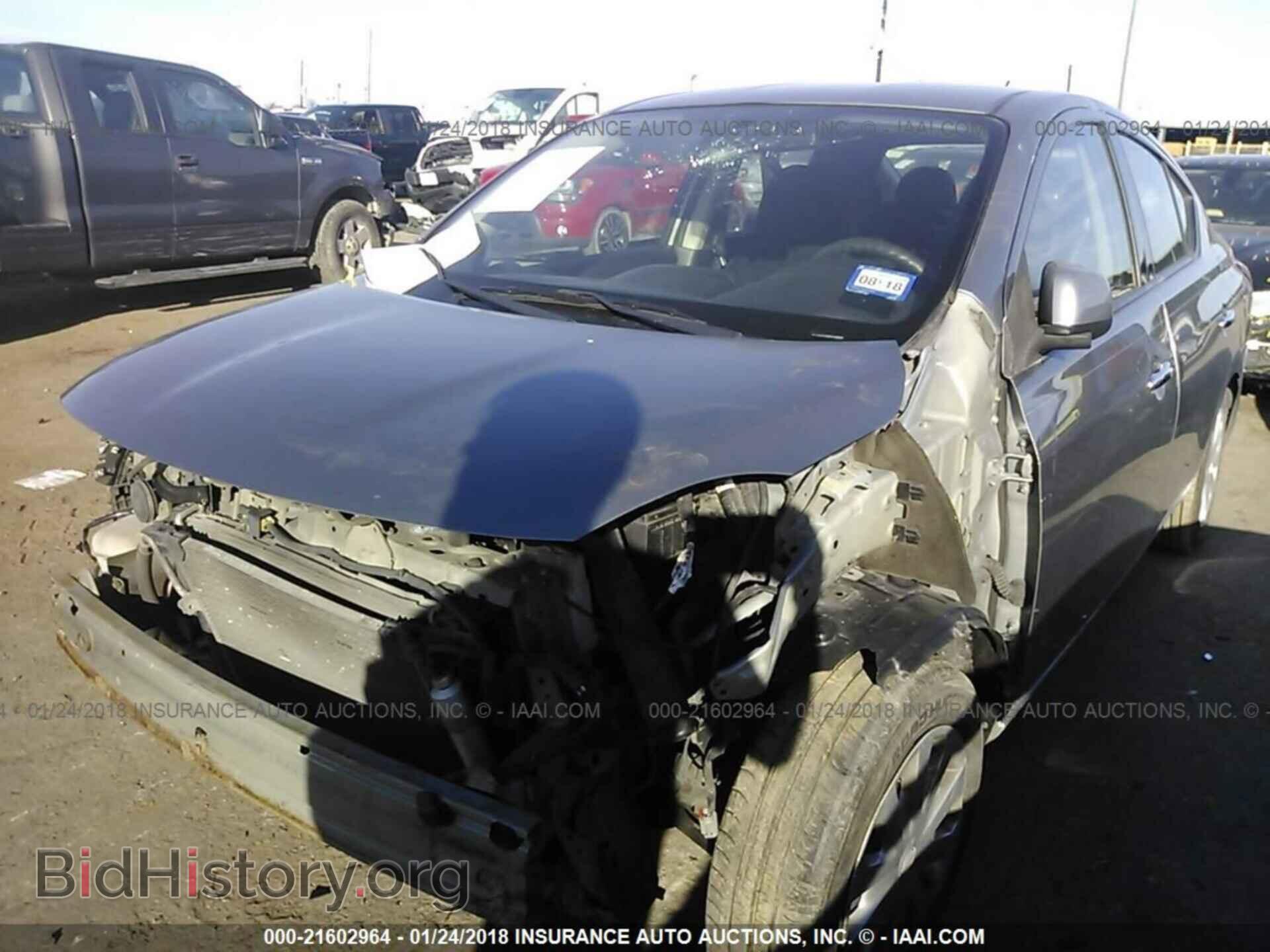 2014 Nissan Versa - VIN: 3N1CN7APXEK446937 - Фото 2