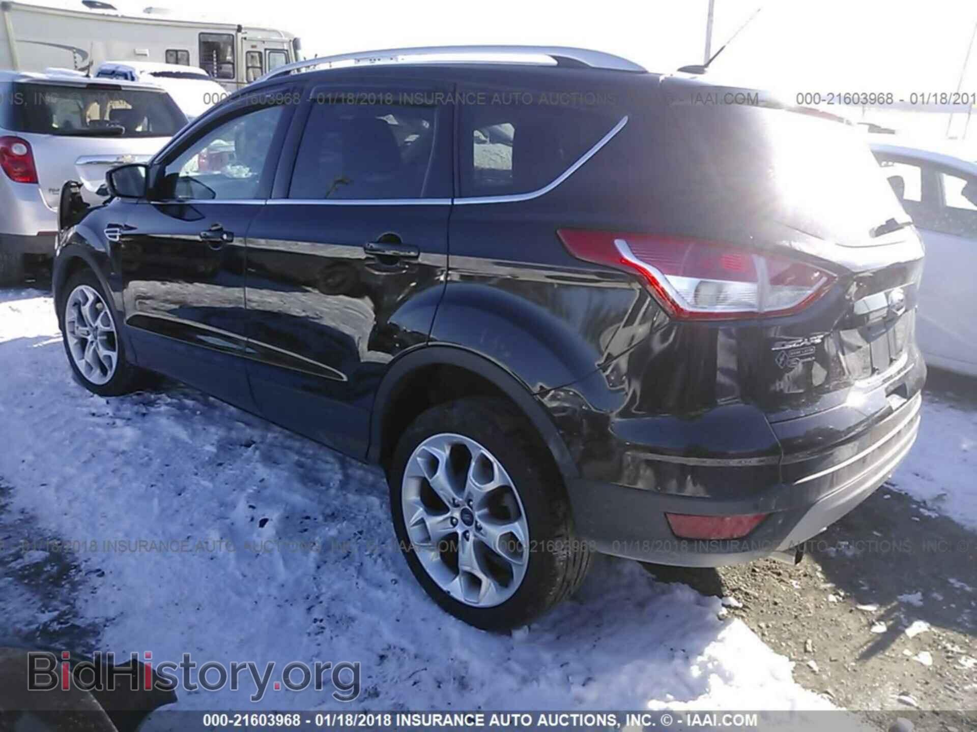 2013 Ford Escape - VIN: 1FMCU0J90DUA91327 - Фото 3