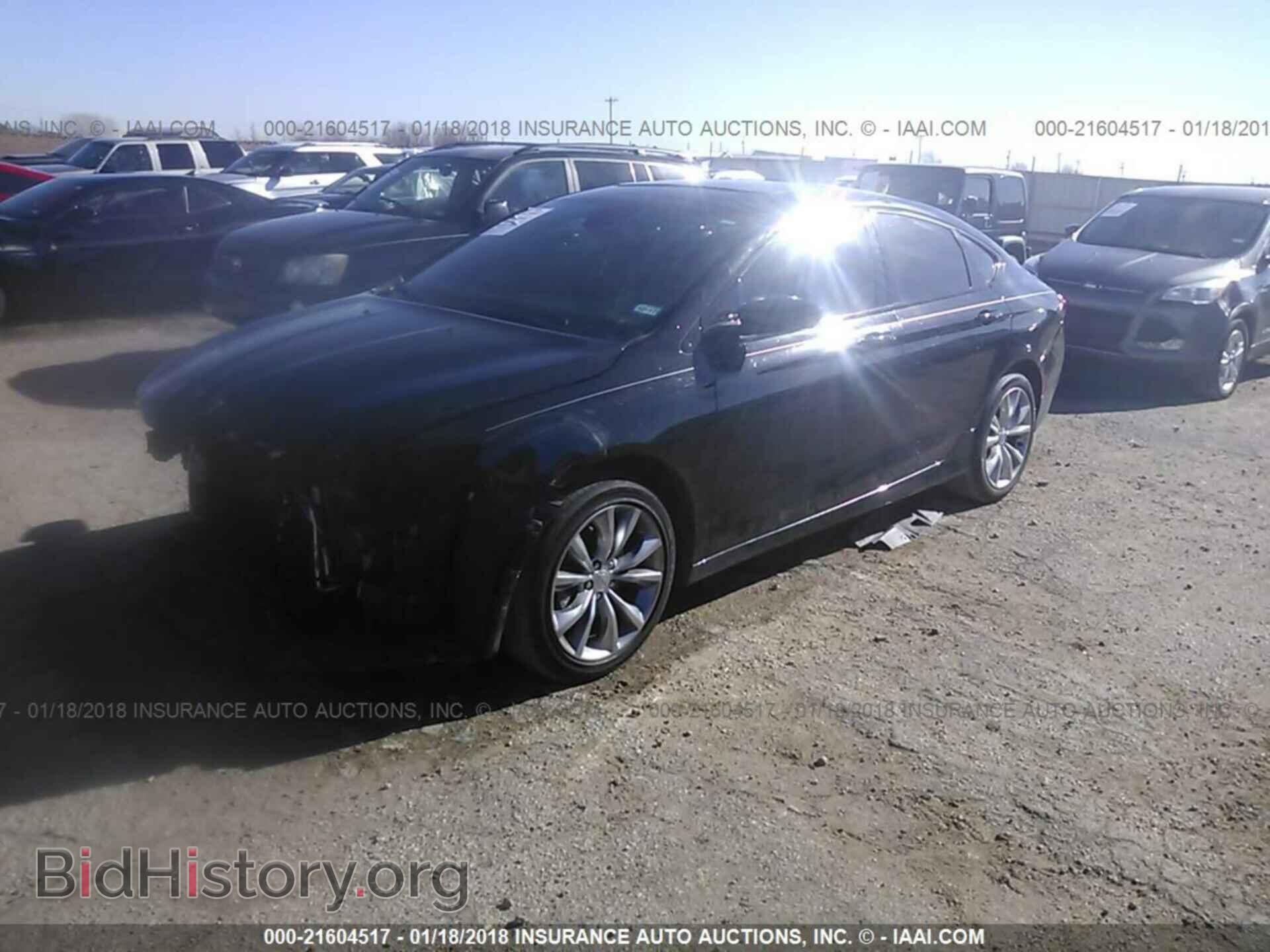 2016 Chrysler 200 - VIN: 1C3CCCBB1GN119293 - Фото 2