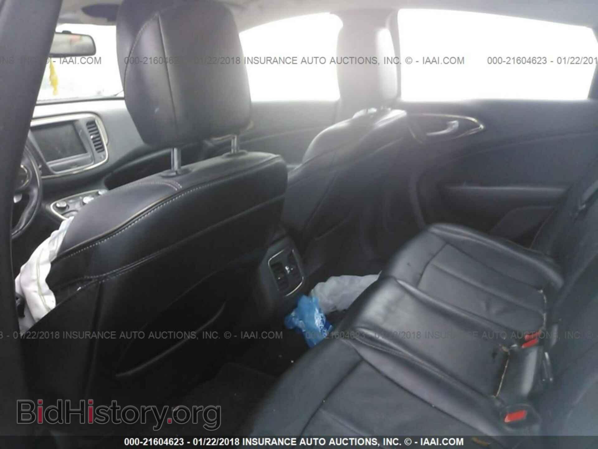 2015 Chrysler 200 - VIN: 1C3CCCEG1FN686979 - Photo 8