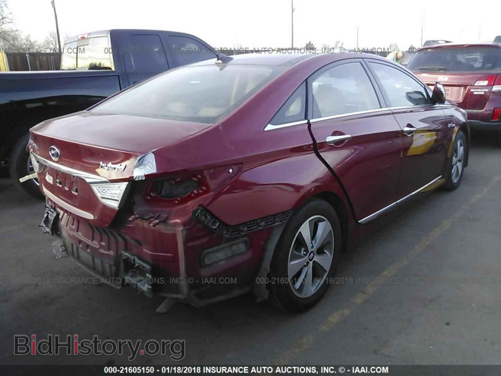 2012 Hyundai Sonata - VIN: KMHEC4A48CA043131 - Фото 4