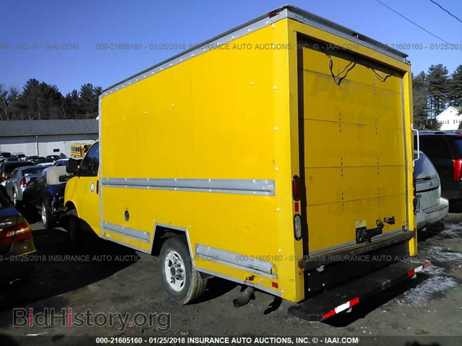 2011 Gmc Savana - VIN: 1GDY72CA7B1900613 - Фото 3