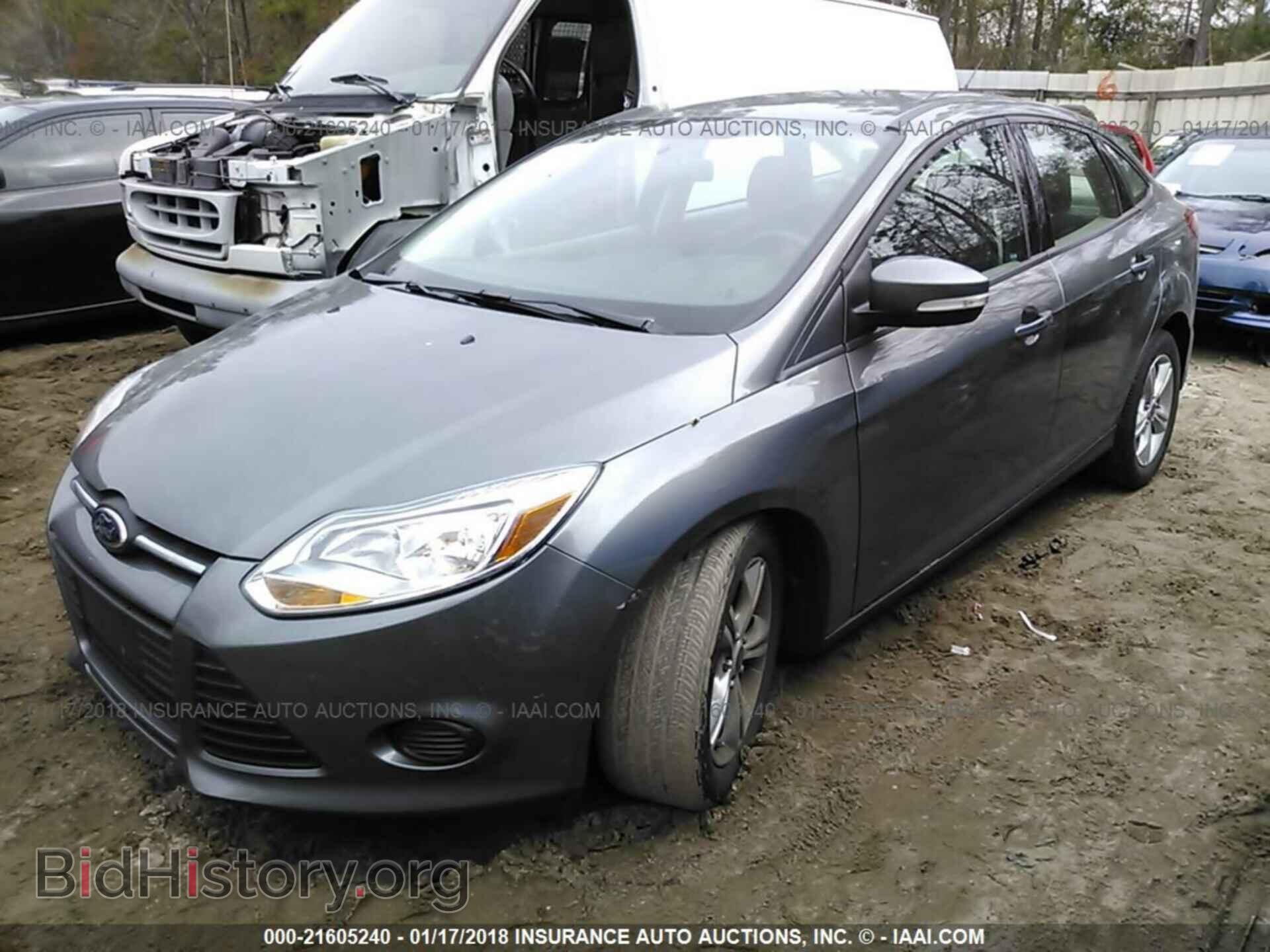 2014 Ford Focus - VIN: 1FADP3F2XEL245116 - Photo 2