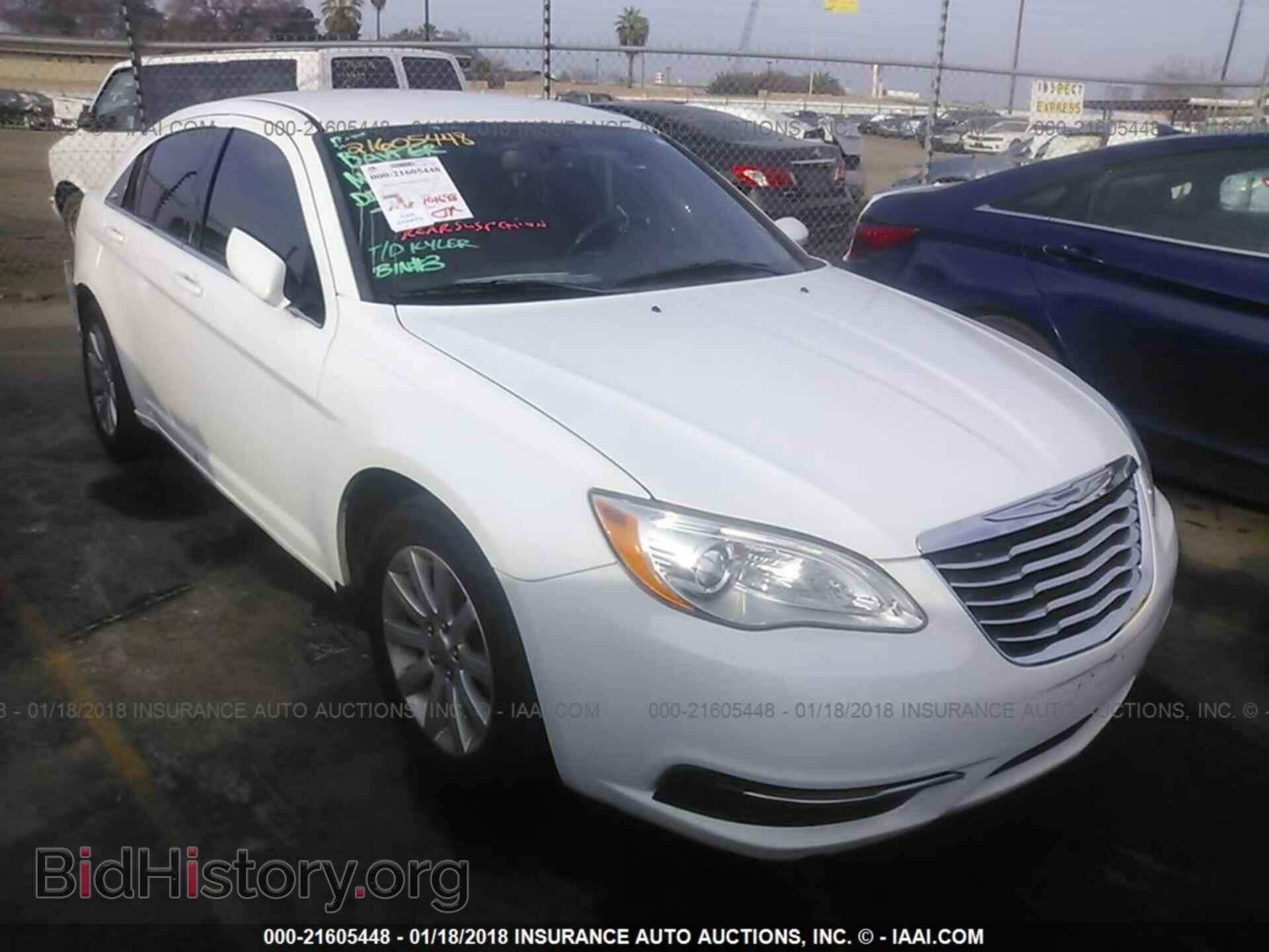 Photo 1C3CCBBGXCN152888 - Chrysler 200 2012