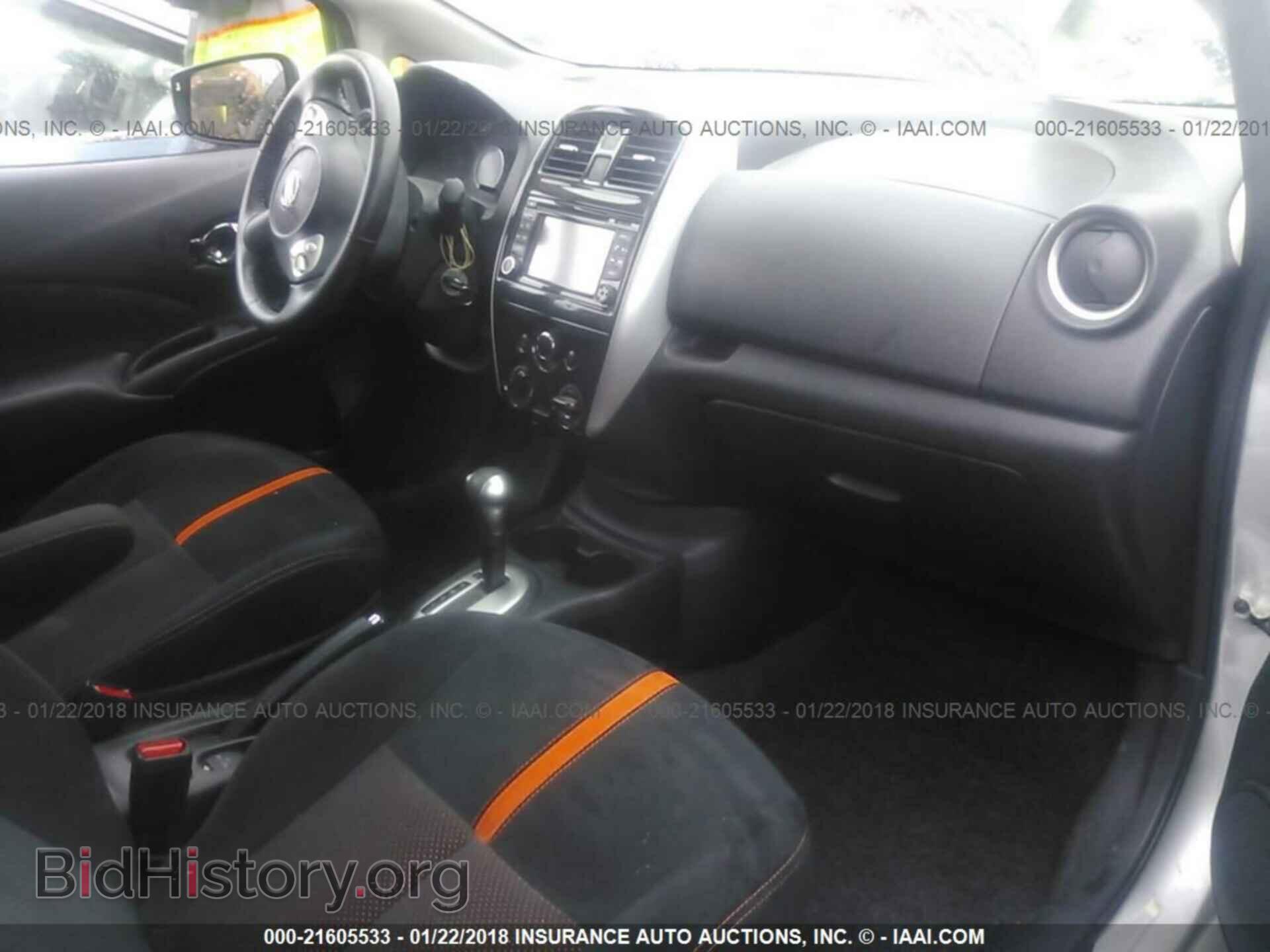 2015 Nissan Versa note - VIN: 3N1CE2CP1FL396330 - Photo 5