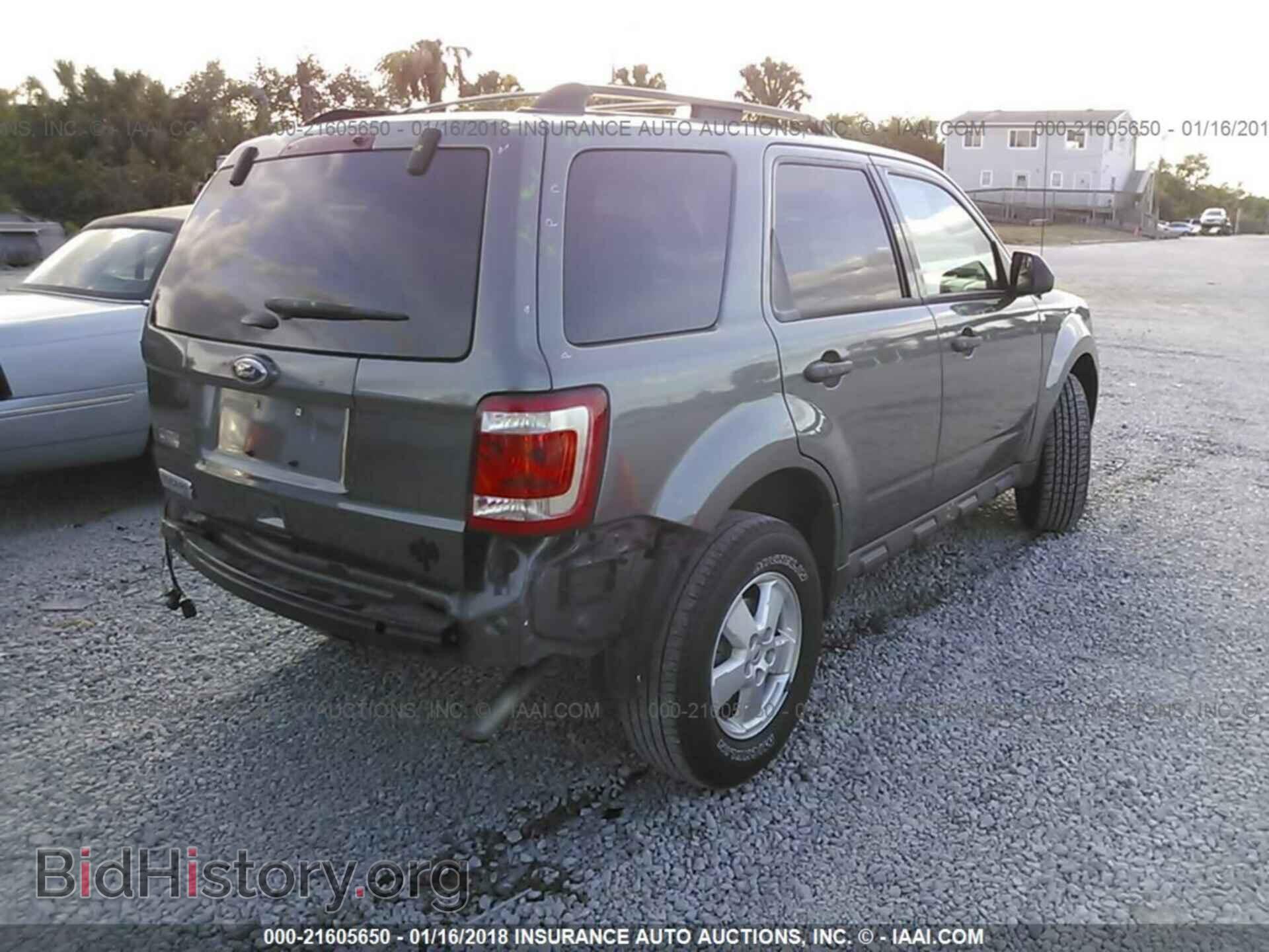 2012 Ford Escape - VIN: 1FMCU0D70CKA94782 - Фото 4