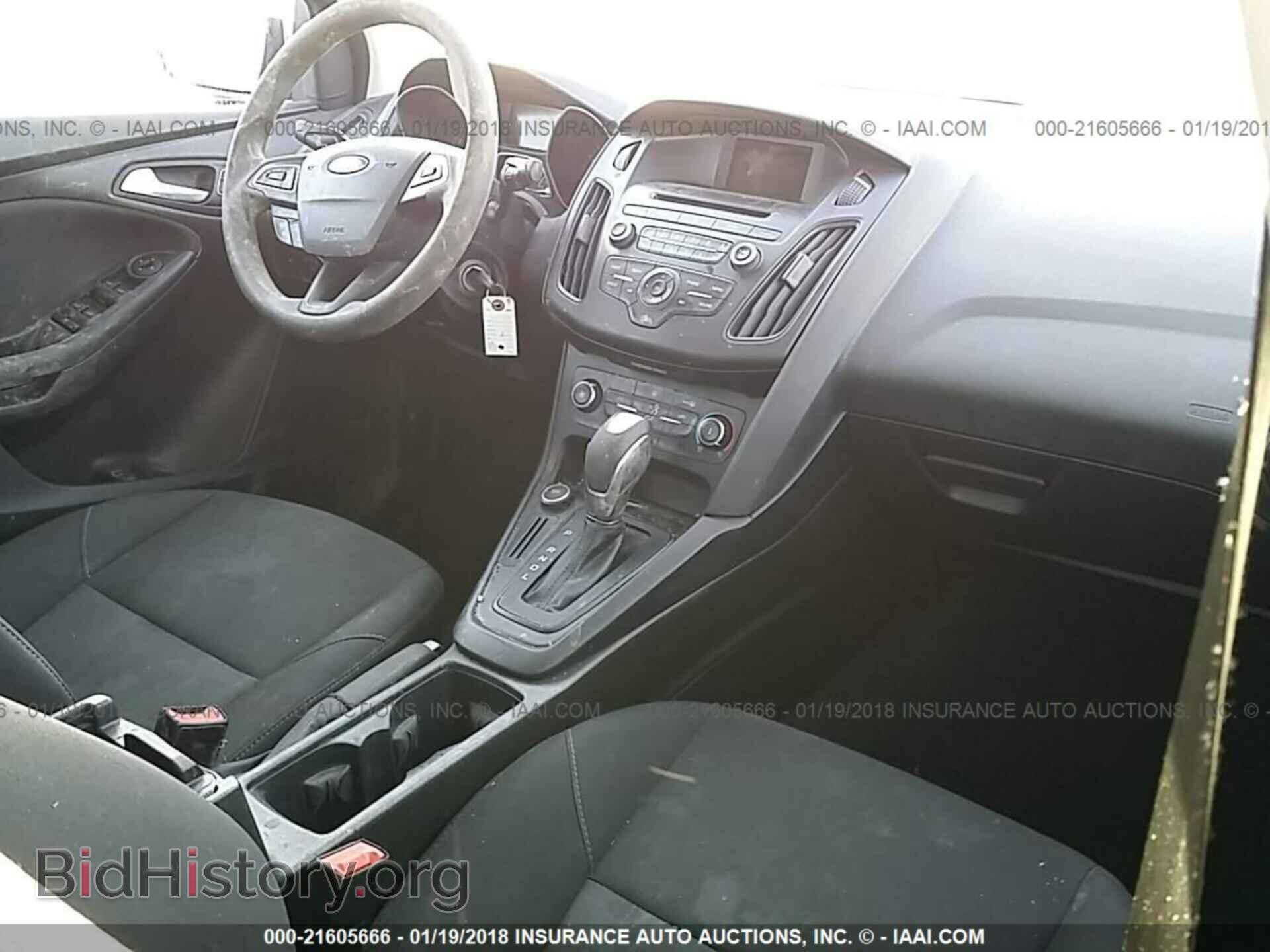 2016 Ford Focus - VIN: 1FADP3F22GL280896 - Фото 5