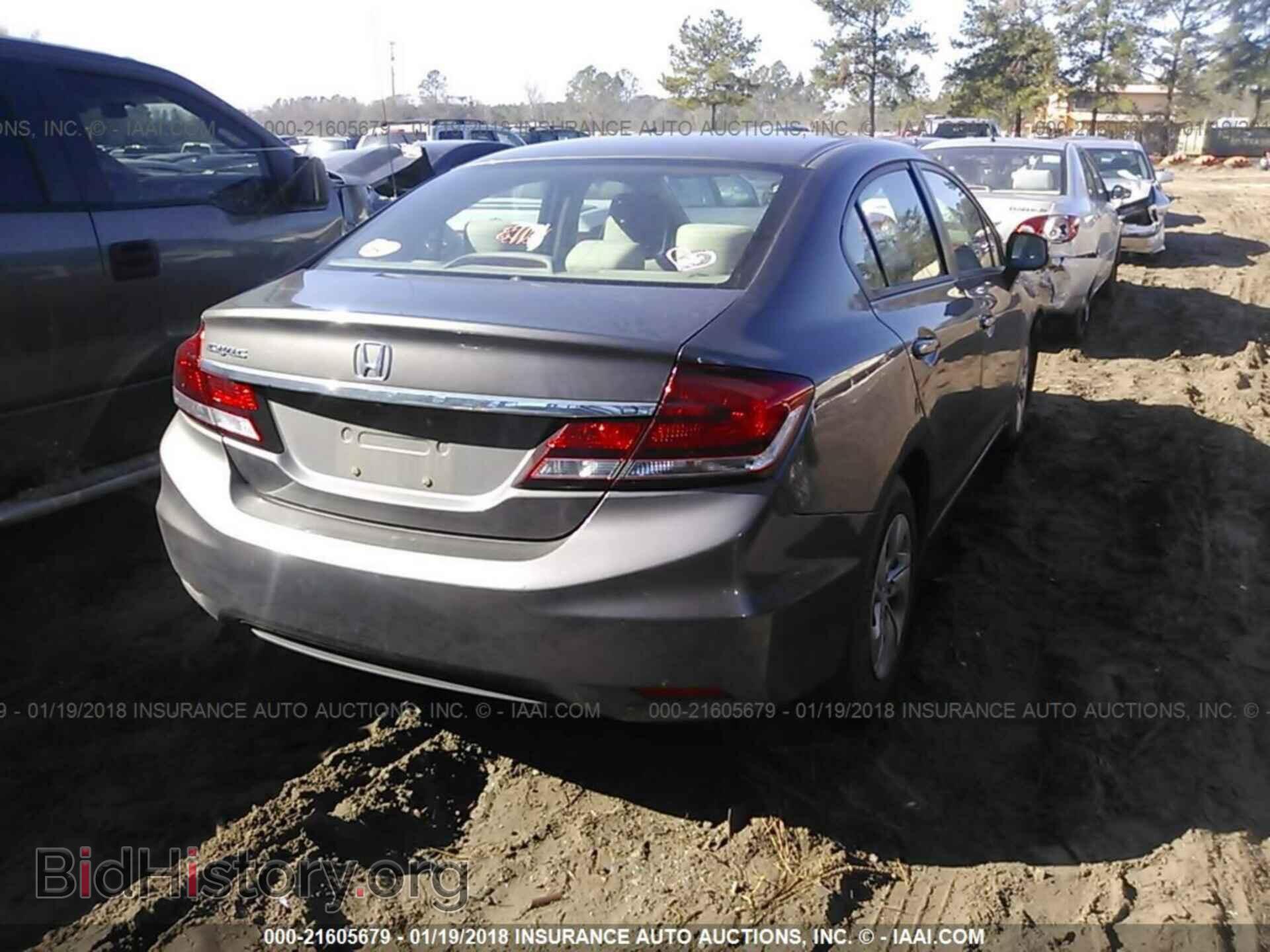 2013 Honda Civic - VIN: 19XFB2F59DE024264 - Фото 4