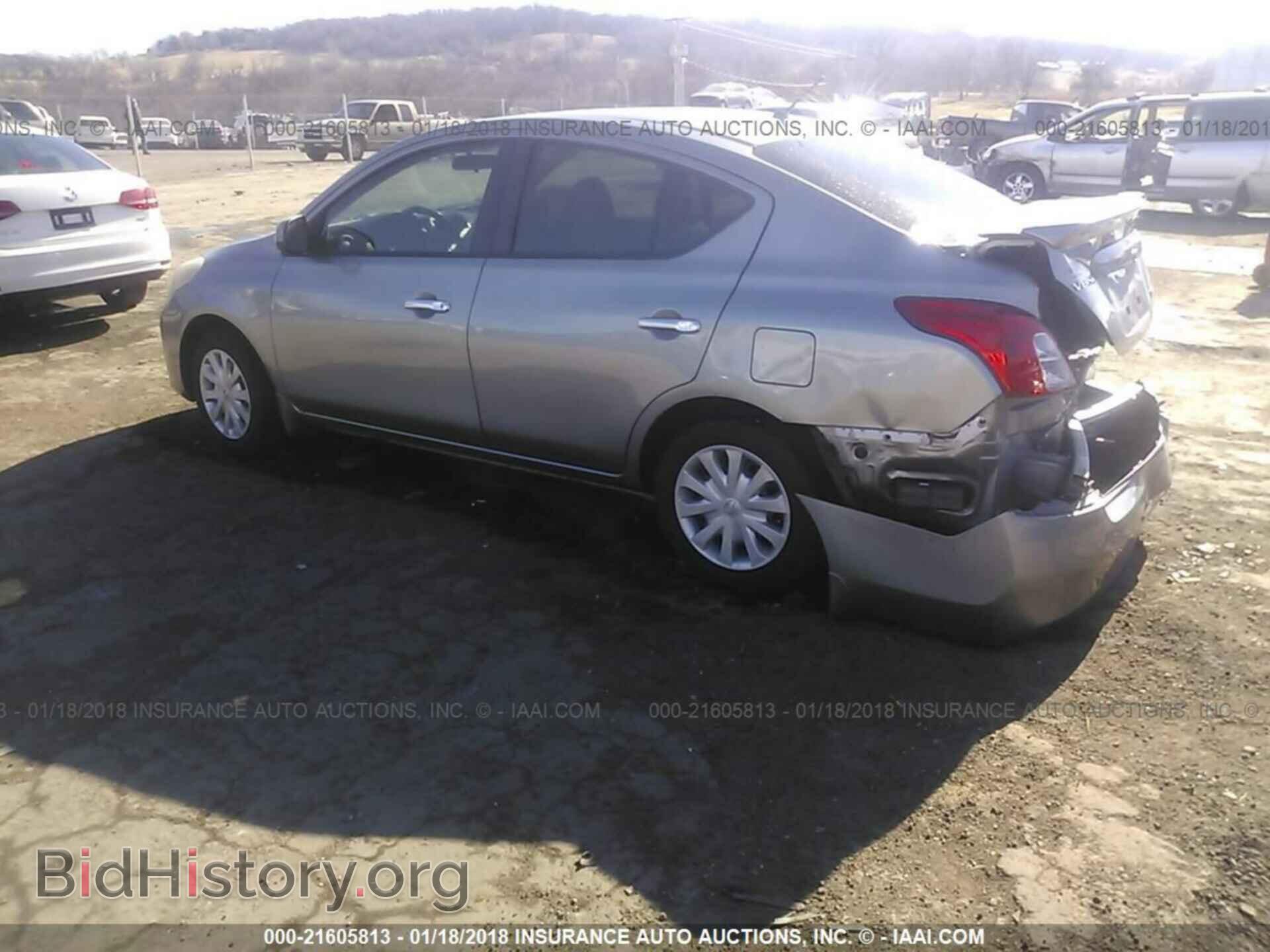 2012 Nissan Versa - VIN: 3N1CN7AP5CL869996 - Фото 3