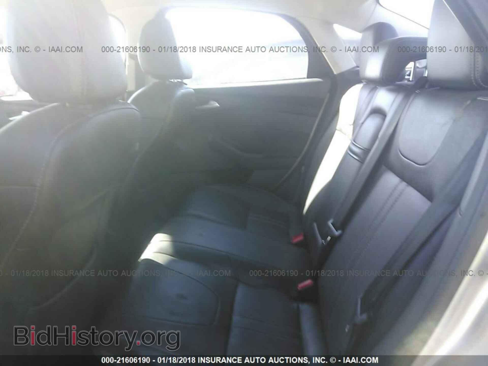 2012 Ford Focus - VIN: 1FAHP3H29CL466427 - Photo 8