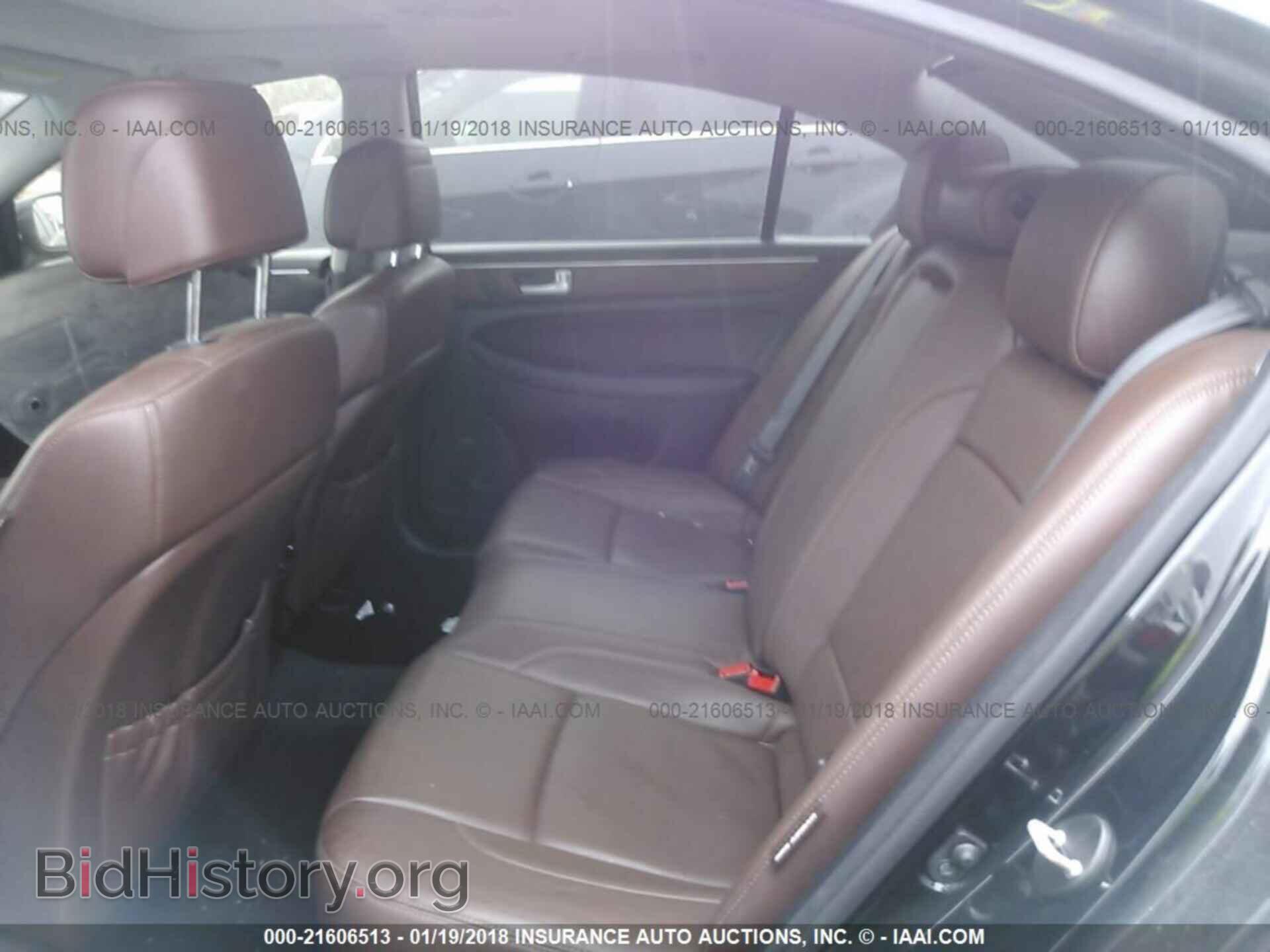 2013 Hyundai Genesis - VIN: KMHGC4DD7DU241929 - Фото 8