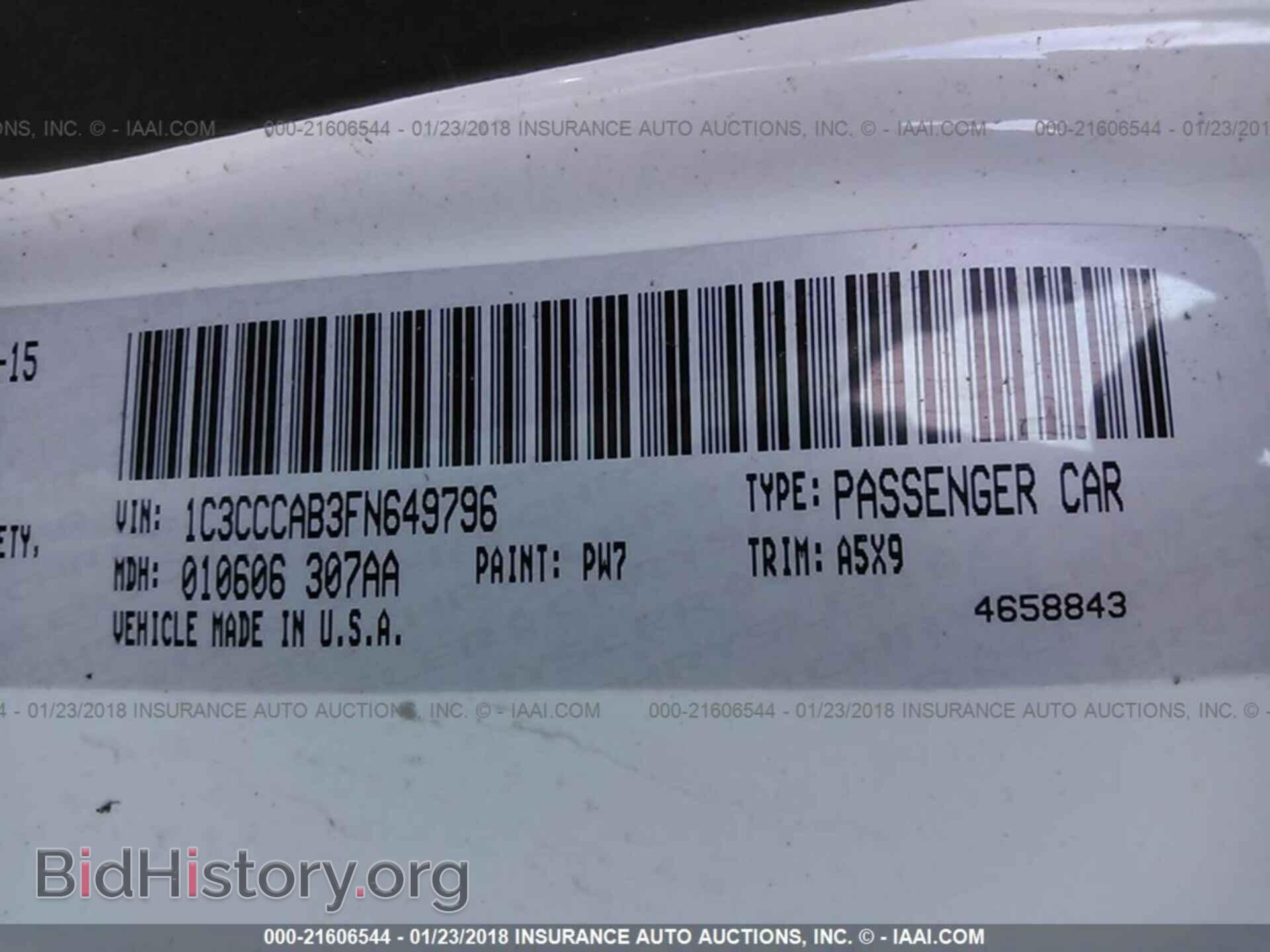 2015 Chrysler 200 - VIN: 1C3CCCAB3FN649796 - Photo 9