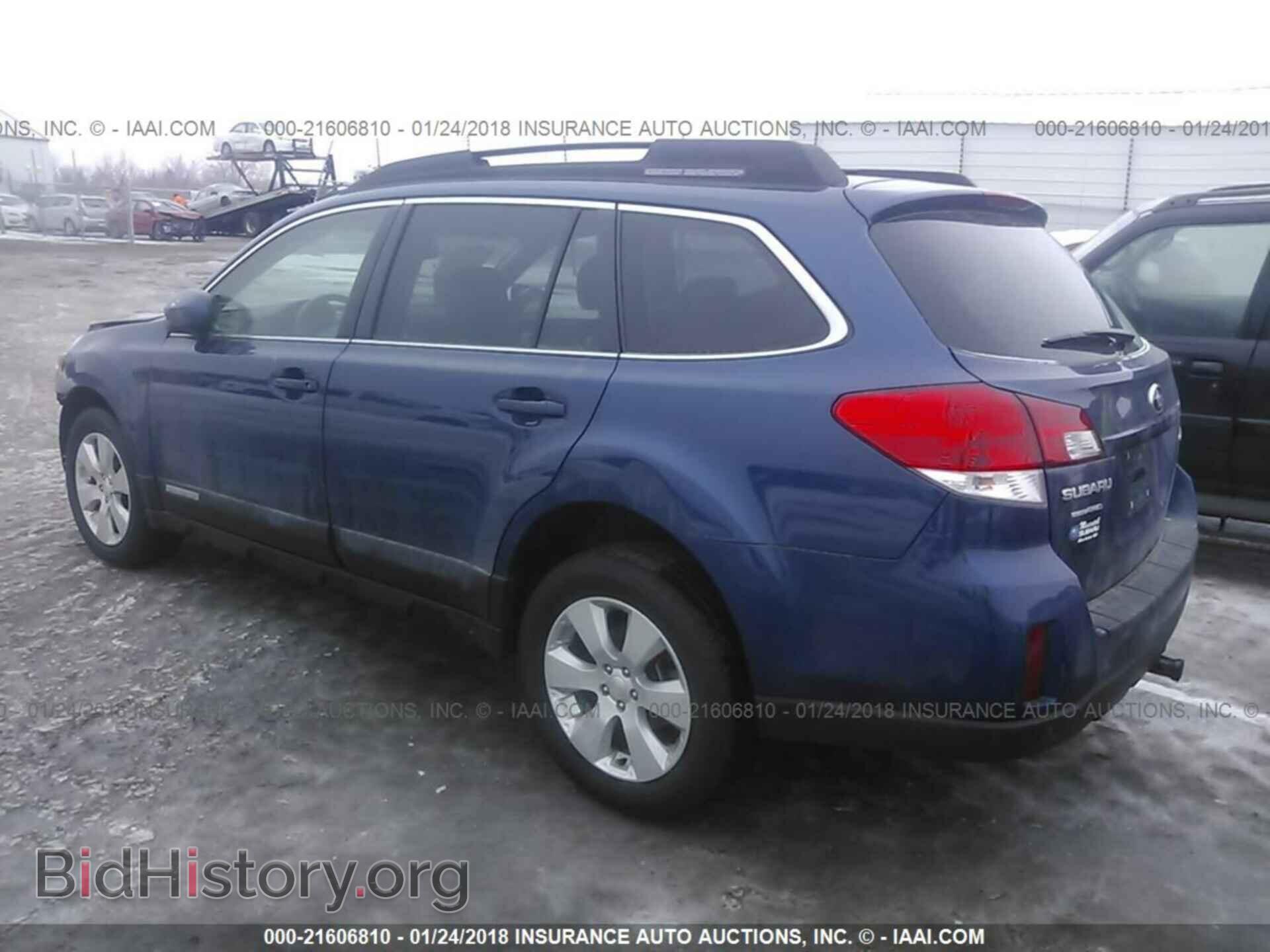 2011 Subaru Outback - VIN: 4S4BRCCC2B3333397 - Фото 3