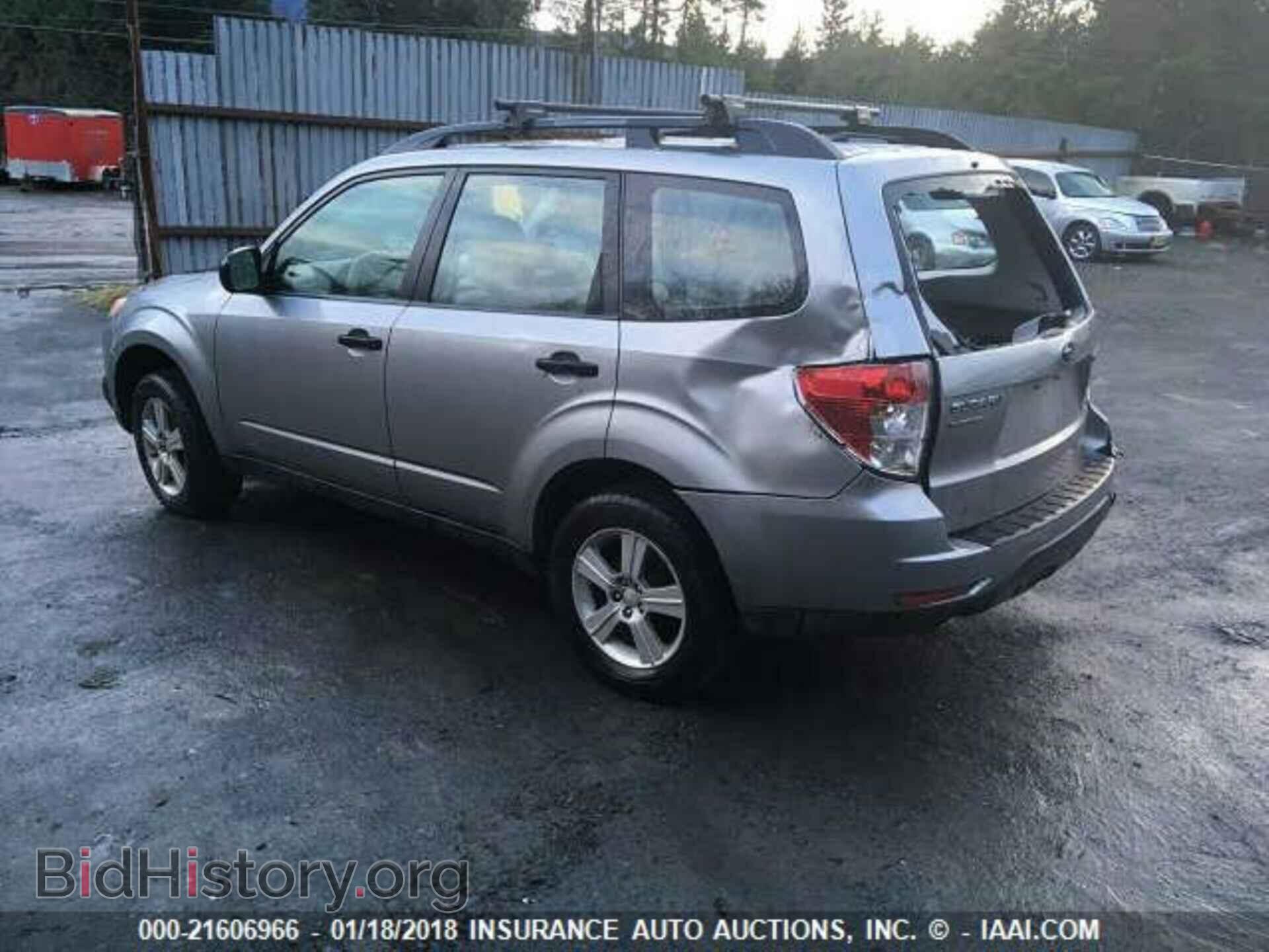 2011 Subaru Forester - VIN: JF2SHABCXBH706834 - Фото 3