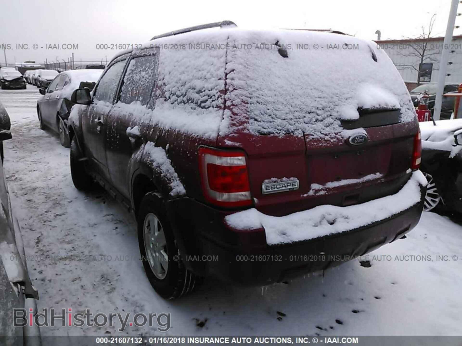 2012 Ford Escape - VIN: 1FMCU0D72CKC06014 - Фото 3