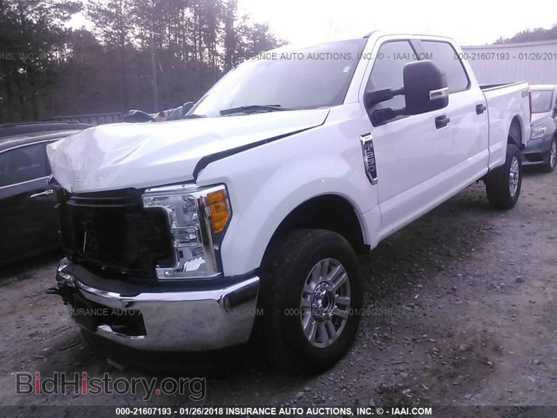 2017 Ford F250 - VIN: 1FT7W2B62HEC65110 - Фото 2