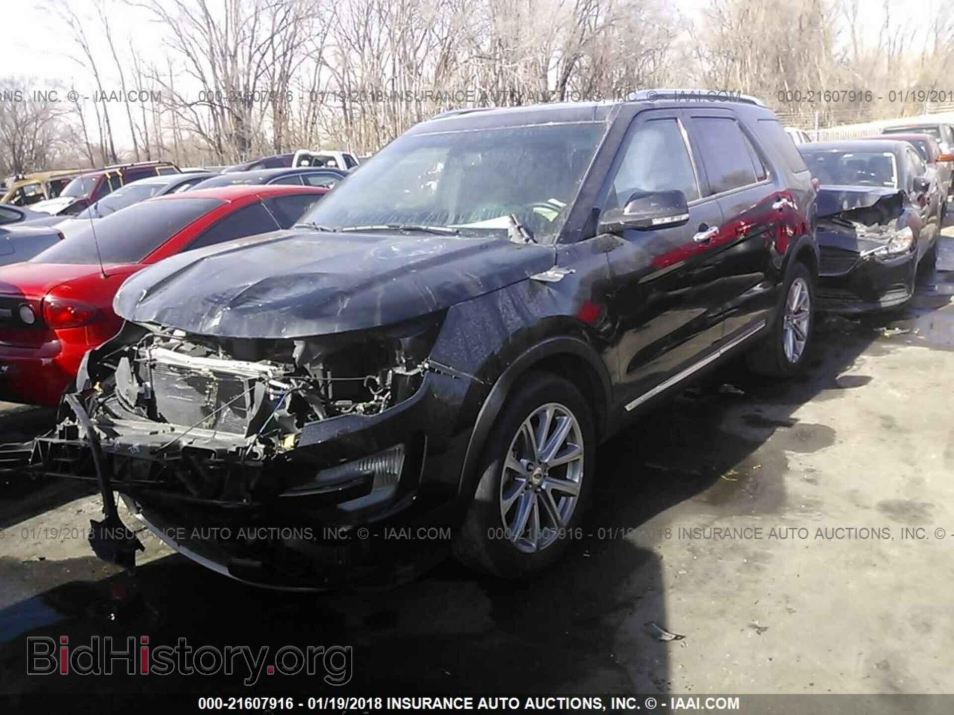 2017 Ford Explorer - VIN: 1FM5K8F8XHGC35743 - Photo 2