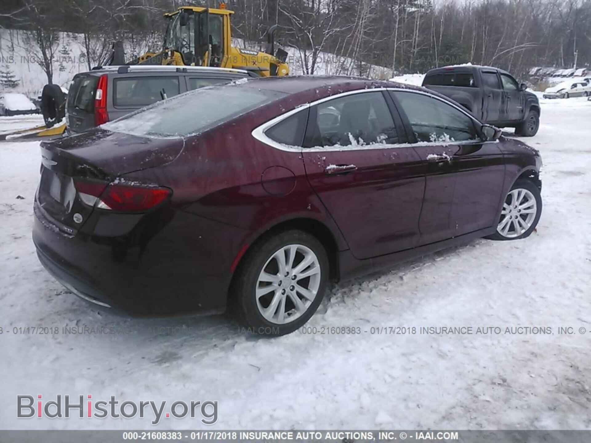 2015 Chrysler 200 - VIN: 1C3CCCAB0FN623205 - Photo 4