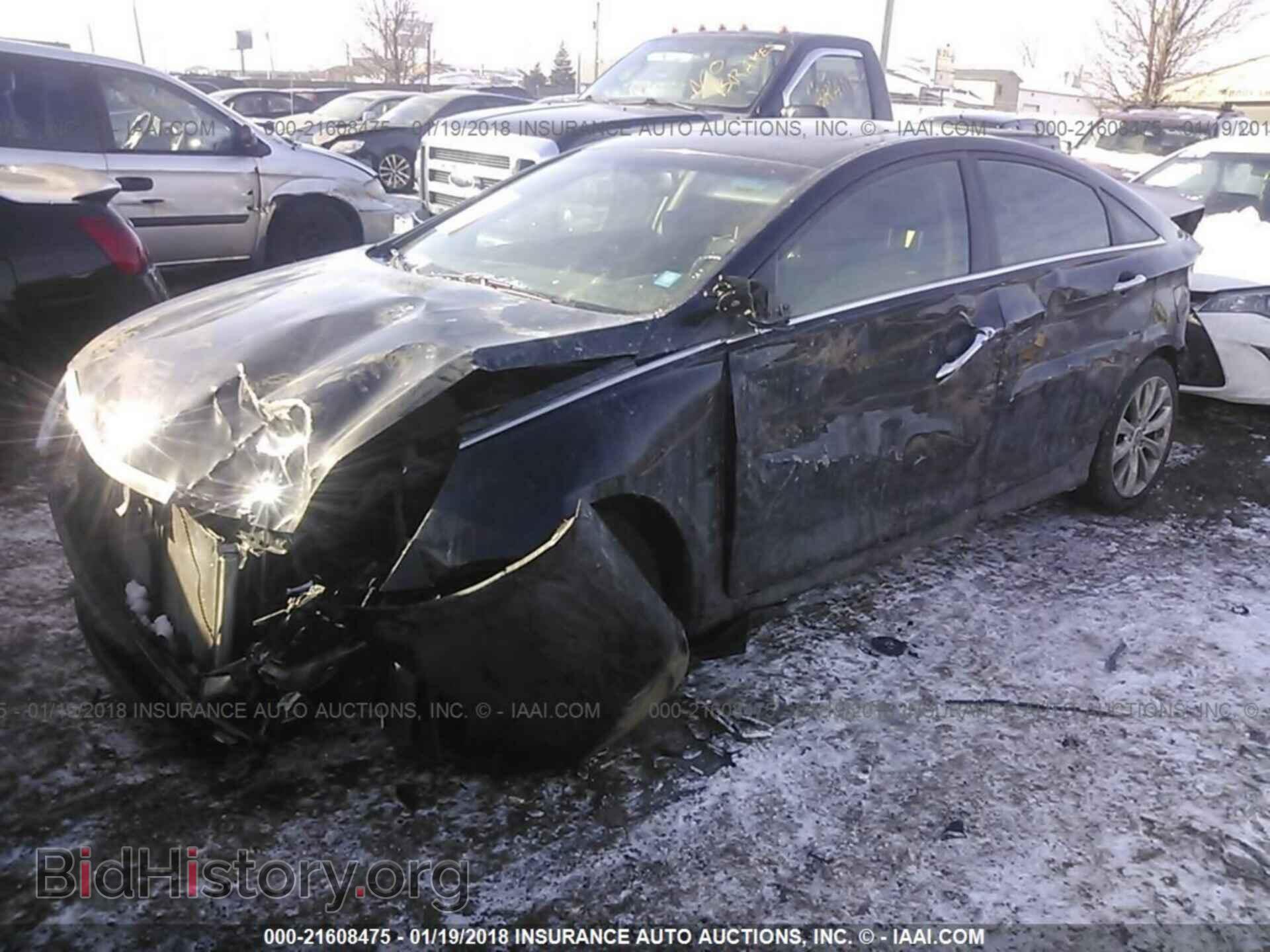 2012 Hyundai Sonata - VIN: 5NPEC4AC3CH311667 - Фото 2