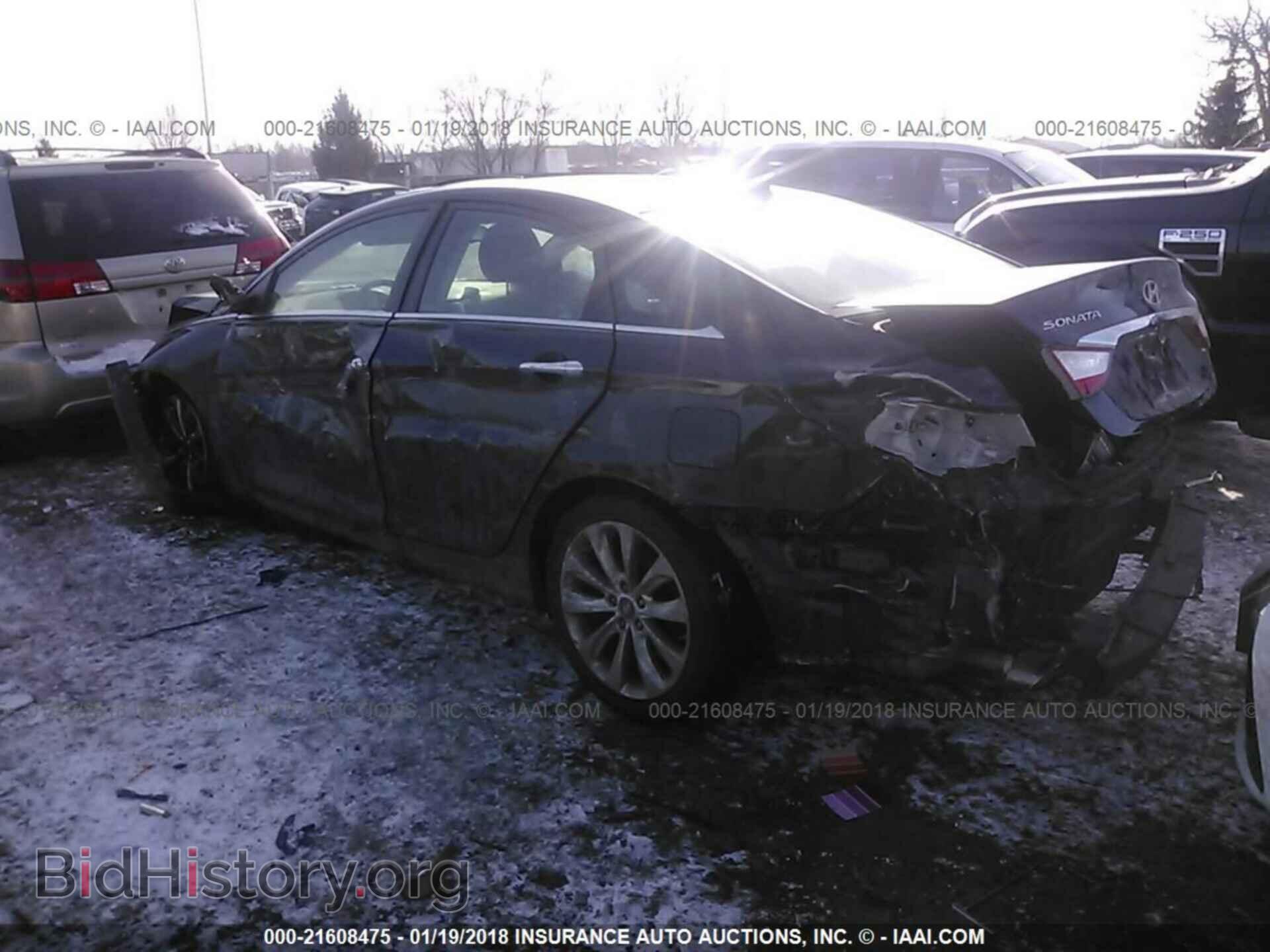 2012 Hyundai Sonata - VIN: 5NPEC4AC3CH311667 - Фото 3