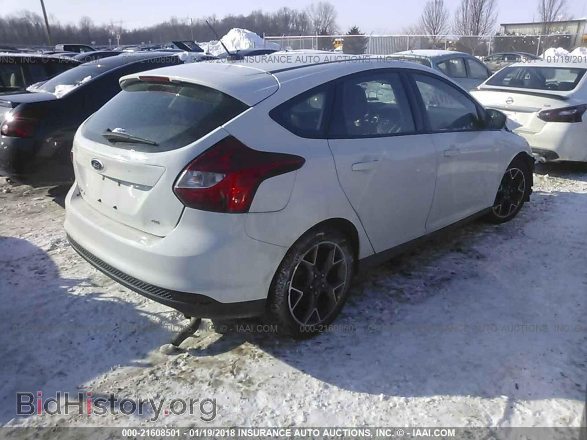 2014 Ford Focus - VIN: 1FADP3K20EL379798 - Фото 4