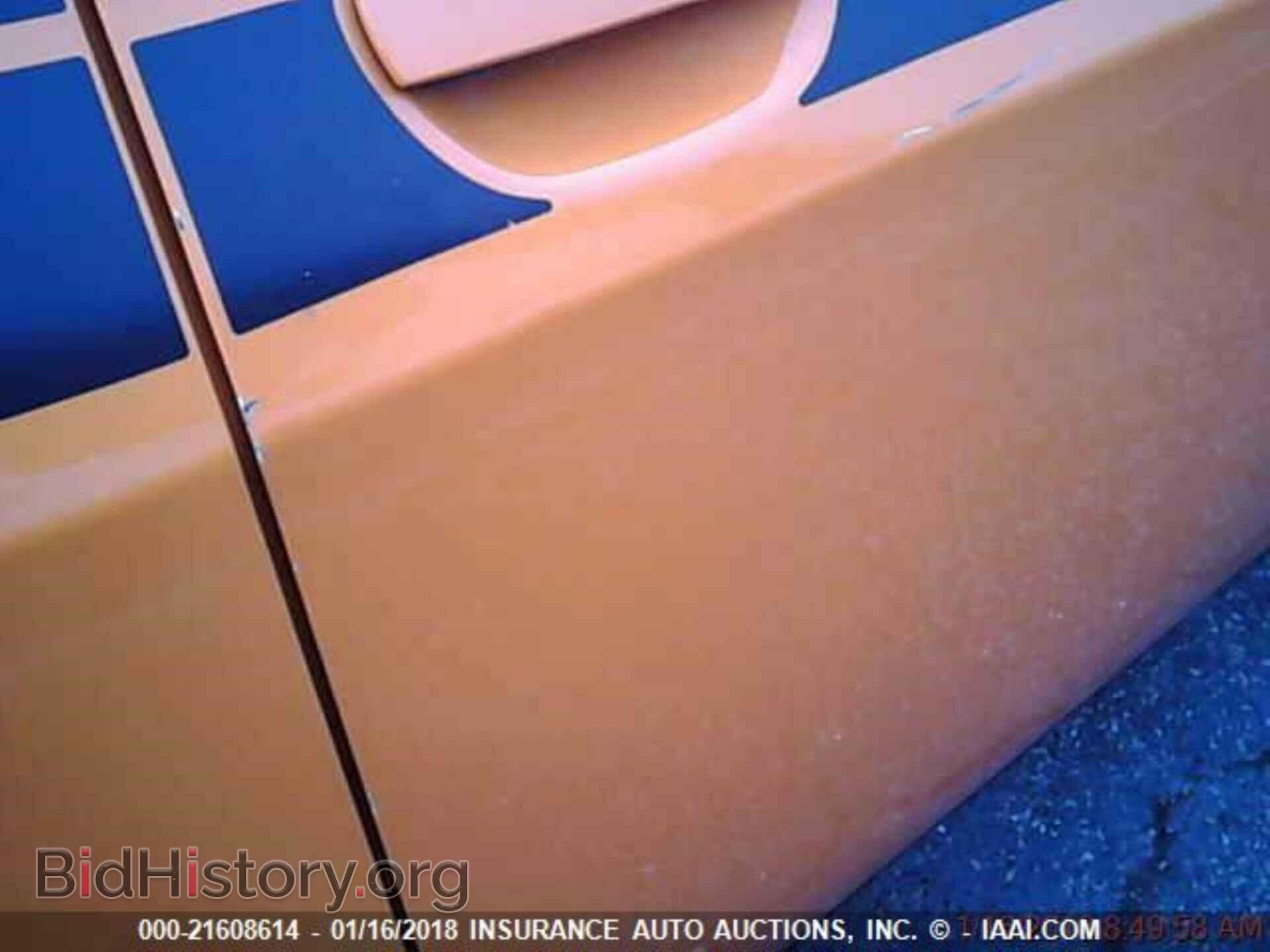 2012 Dodge Challenger - VIN: 2C3CDYBT9CH253474 - Photo 5