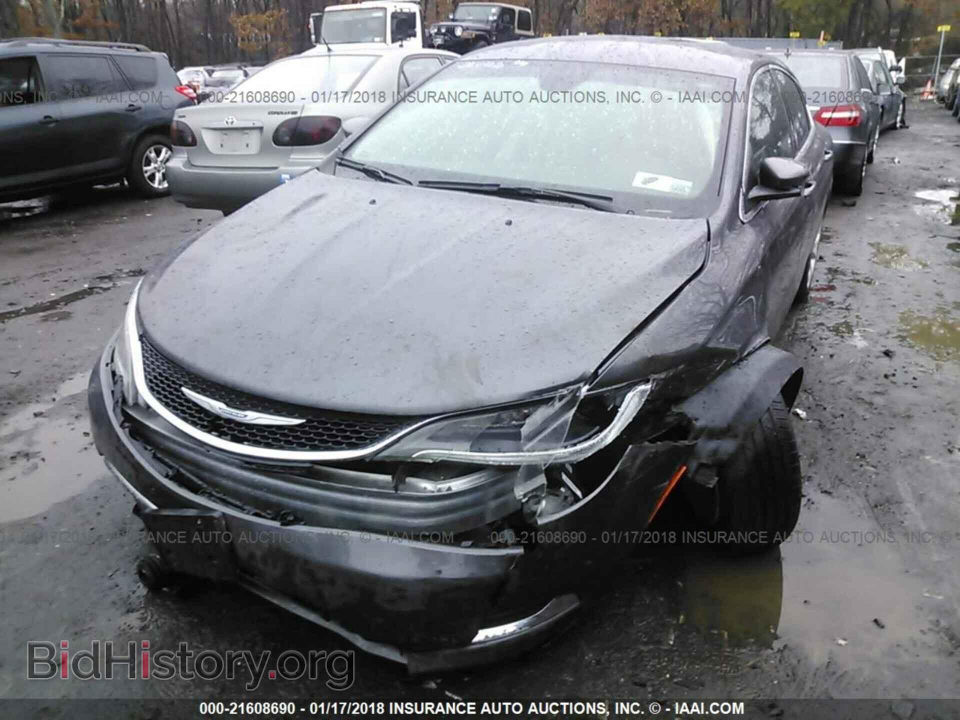 2015 Chrysler 200 - VIN: 1C3CCCAB4FN726711 - Photo 6
