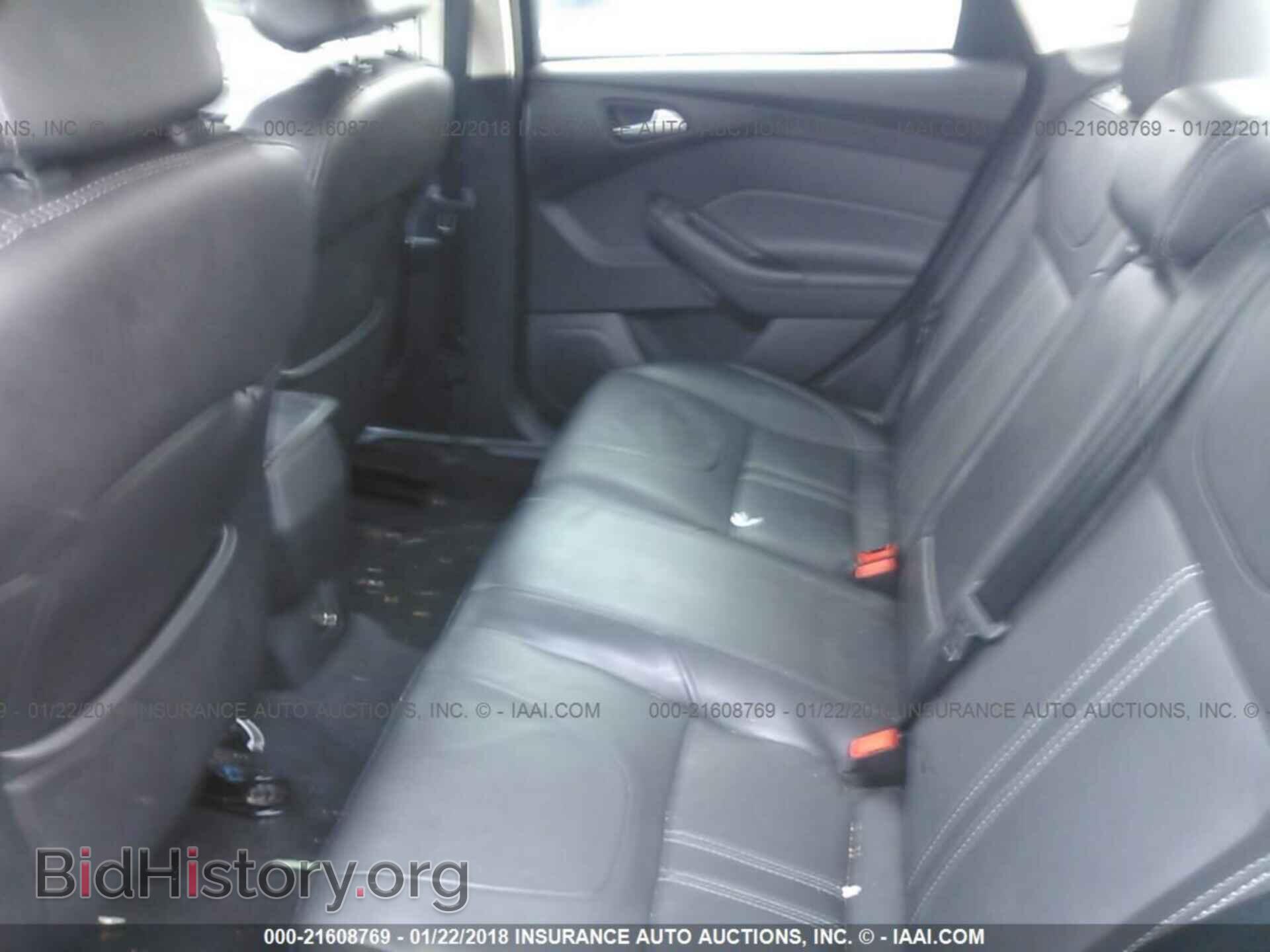 2013 Ford Focus - VIN: 1FADP3F24DL375083 - Photo 8