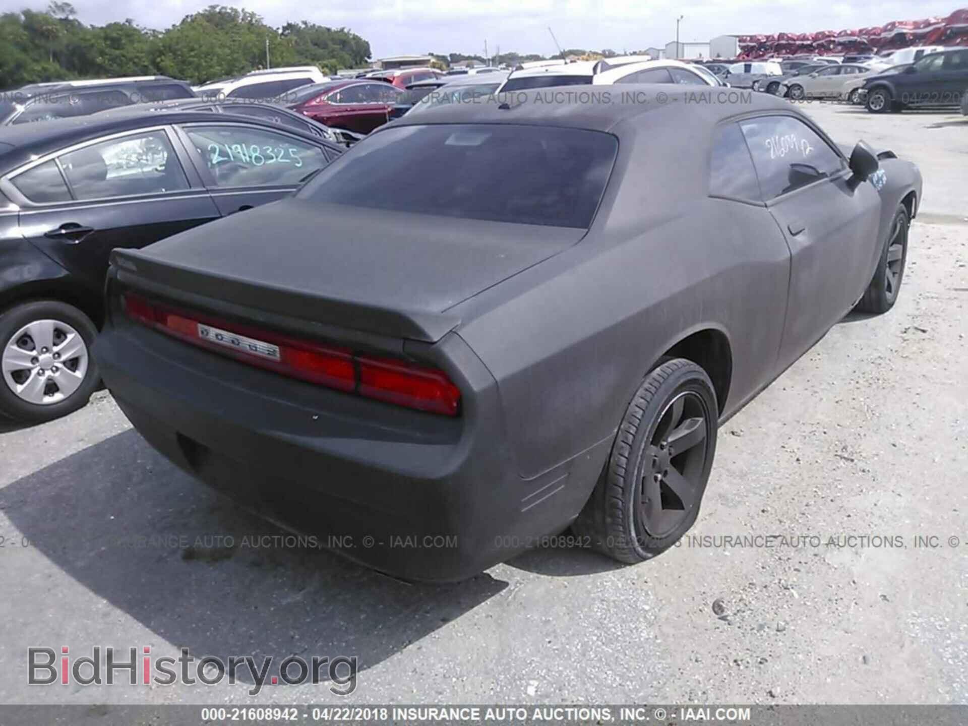 2012 Dodge Challenger - VIN: 2C3CDYAG2CH214357 - Фото 4