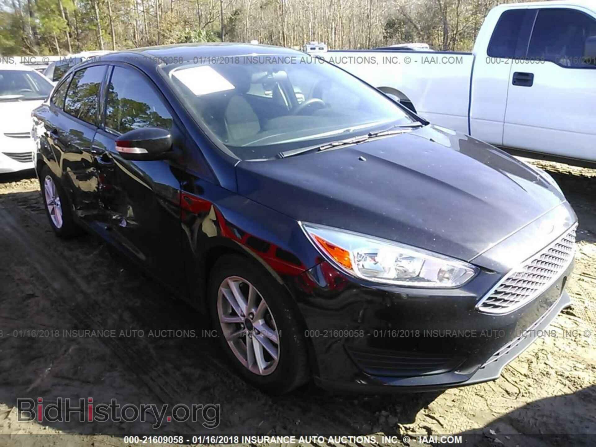 Photo 1FADP3F20FL347641 - Ford Focus 2015