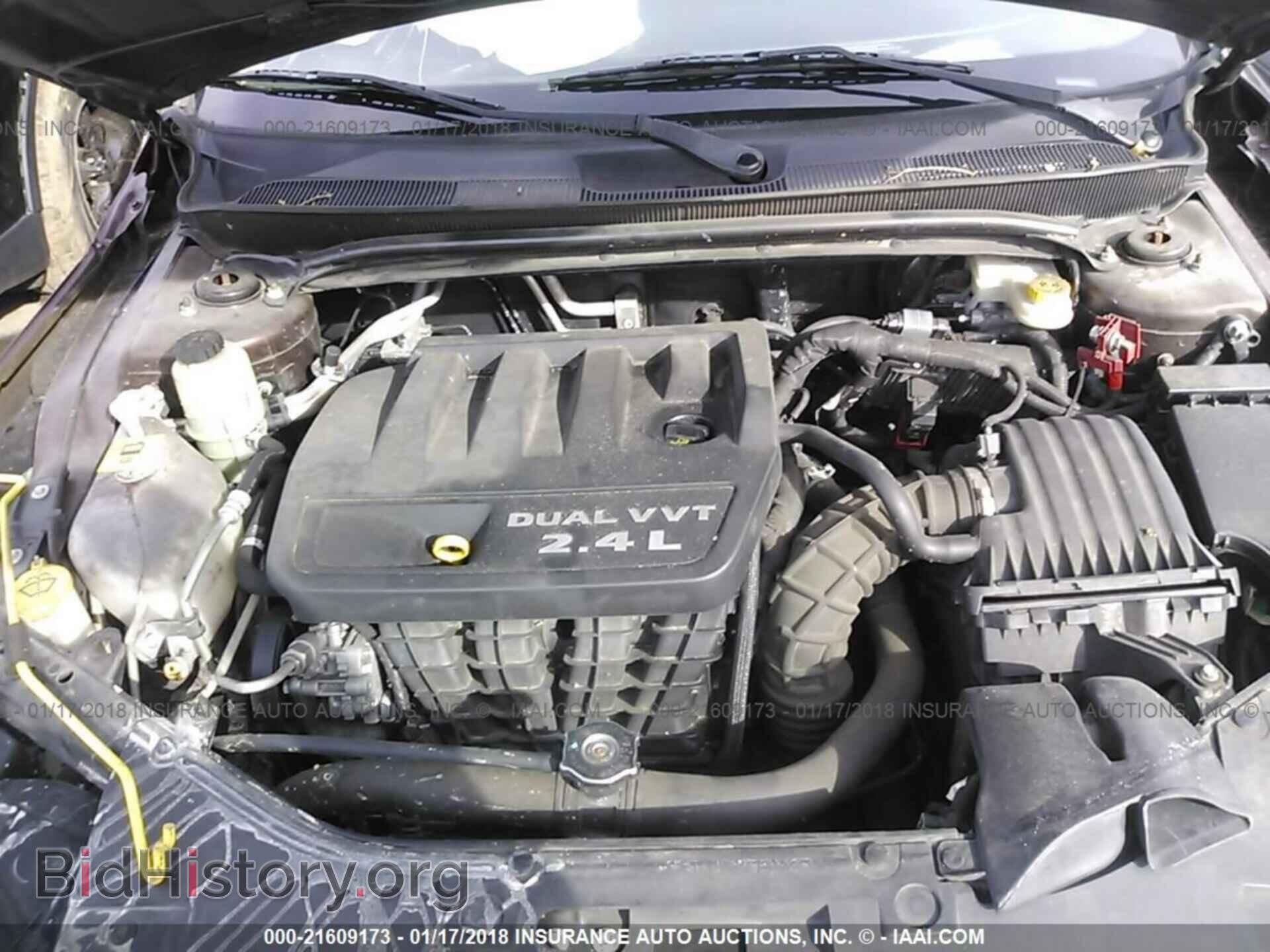 2013 Chrysler 200 - VIN: 1C3CCBBB2DN573753 - Photo 10
