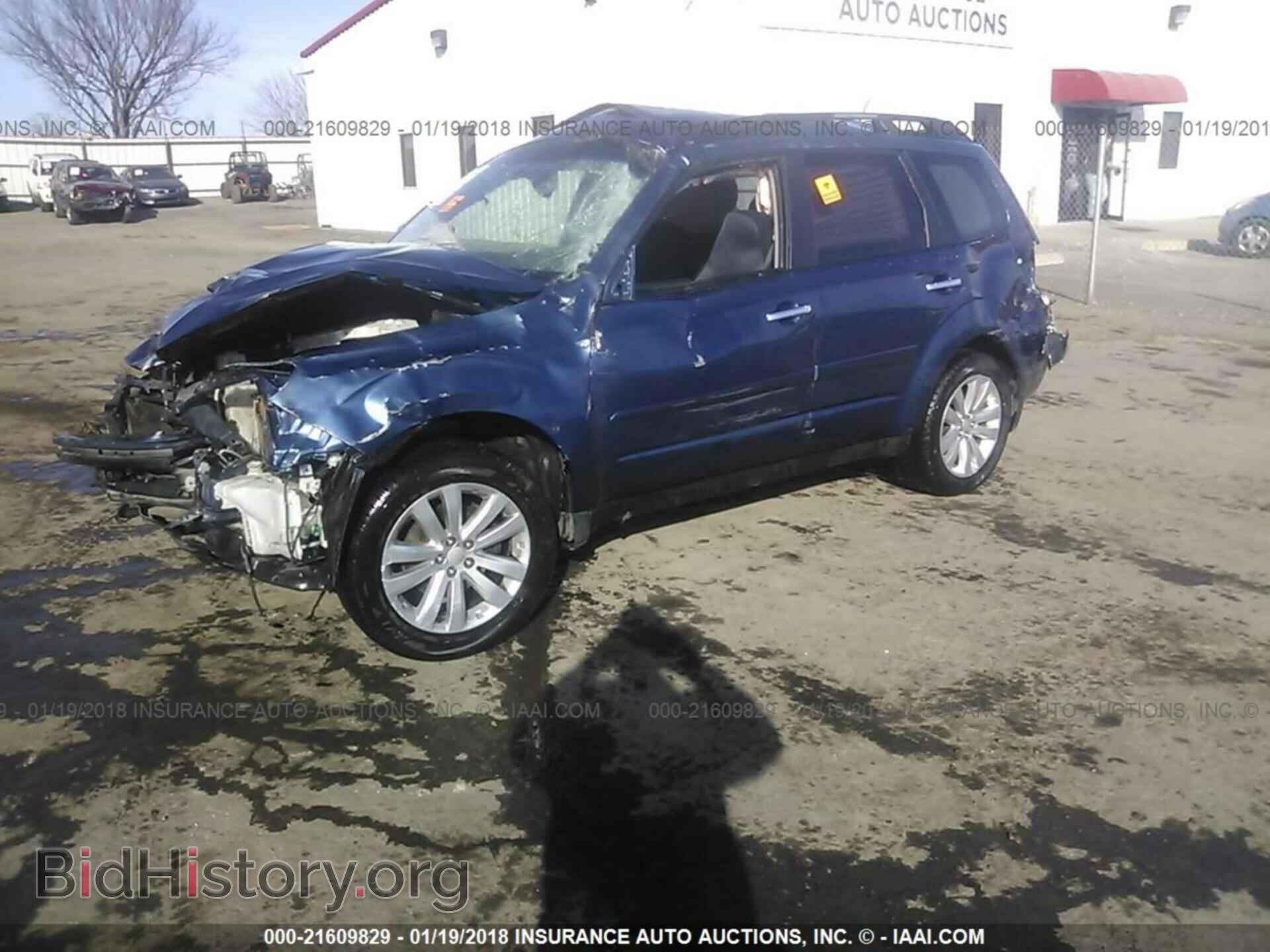 2012 Subaru Forester - VIN: JF2SHBEC7CH449828 - Photo 2