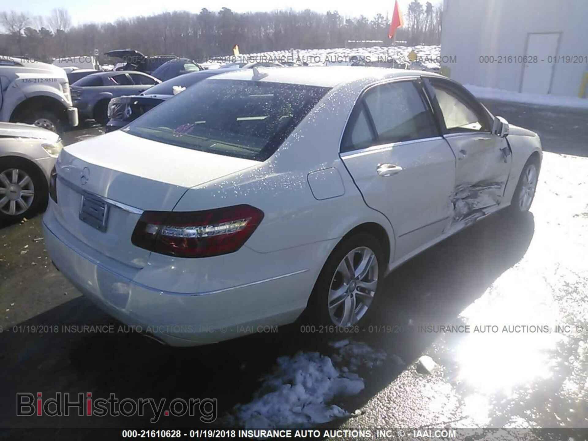 2011 Mercedes-benz E - VIN: WDDHF5GB6BA356445 - Фото 4