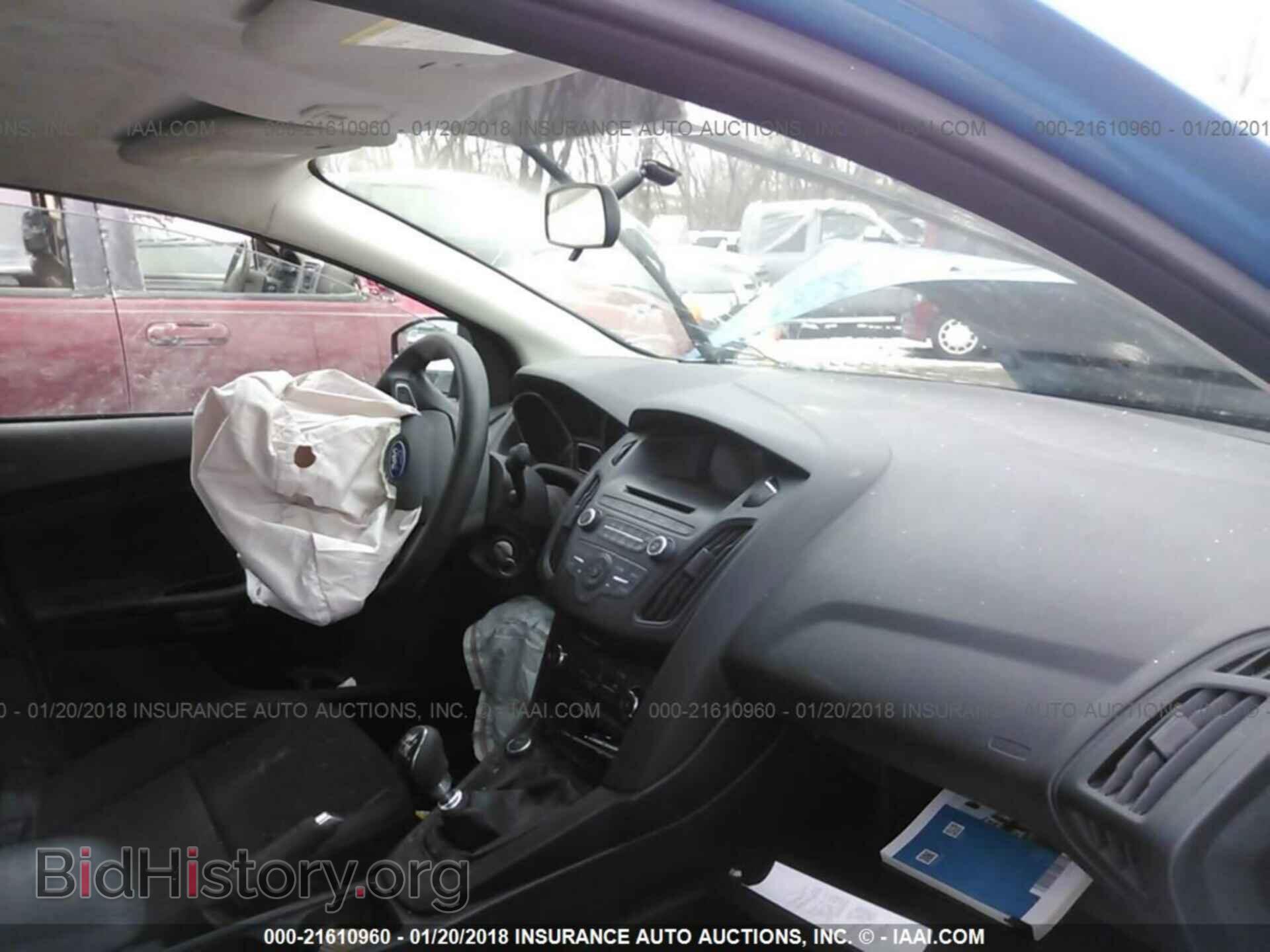 2015 Ford Focus - VIN: 1FADP3FE6FL274253 - Photo 5