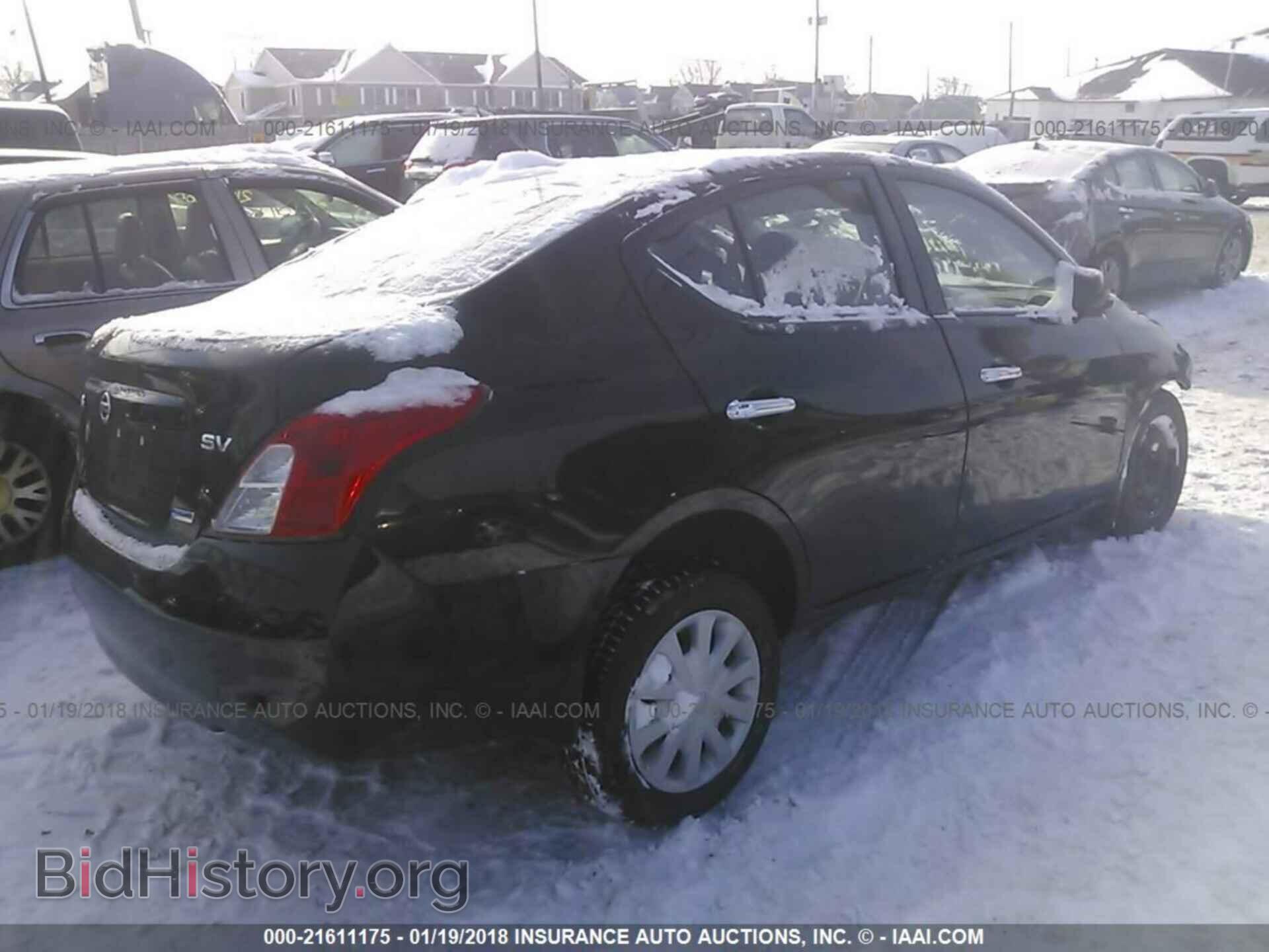 2012 Nissan Versa - VIN: 3N1CN7AP5CL886264 - Фото 4