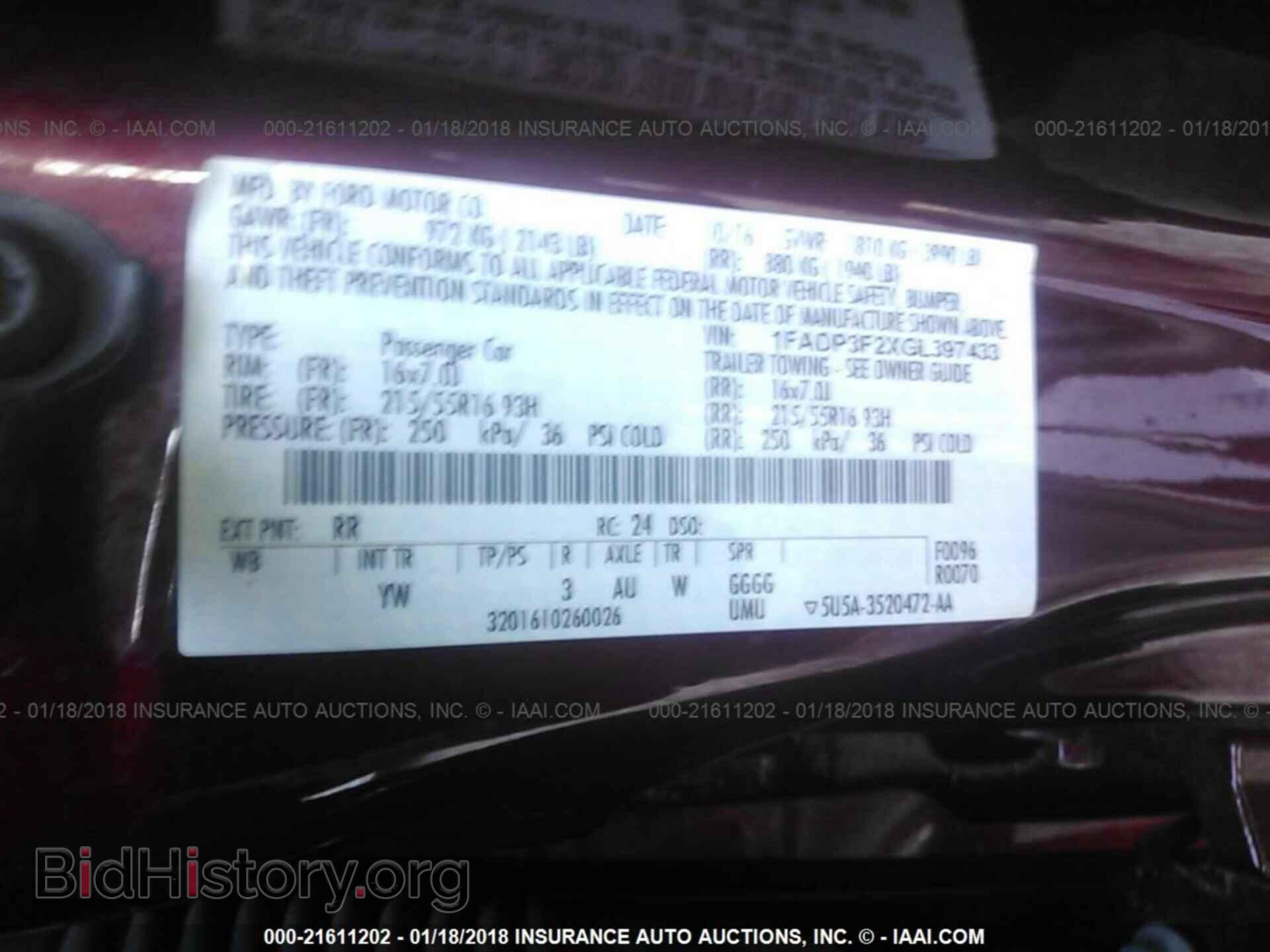 2016 Ford Focus - VIN: 1FADP3F2XGL397433 - Photo 9