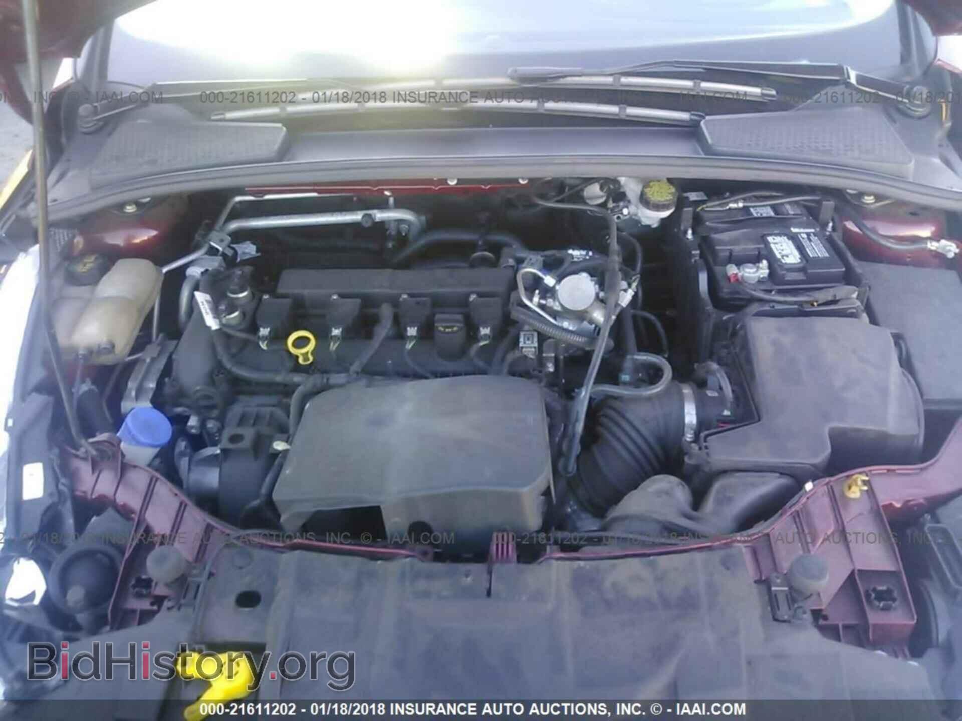 2016 Ford Focus - VIN: 1FADP3F2XGL397433 - Photo 10