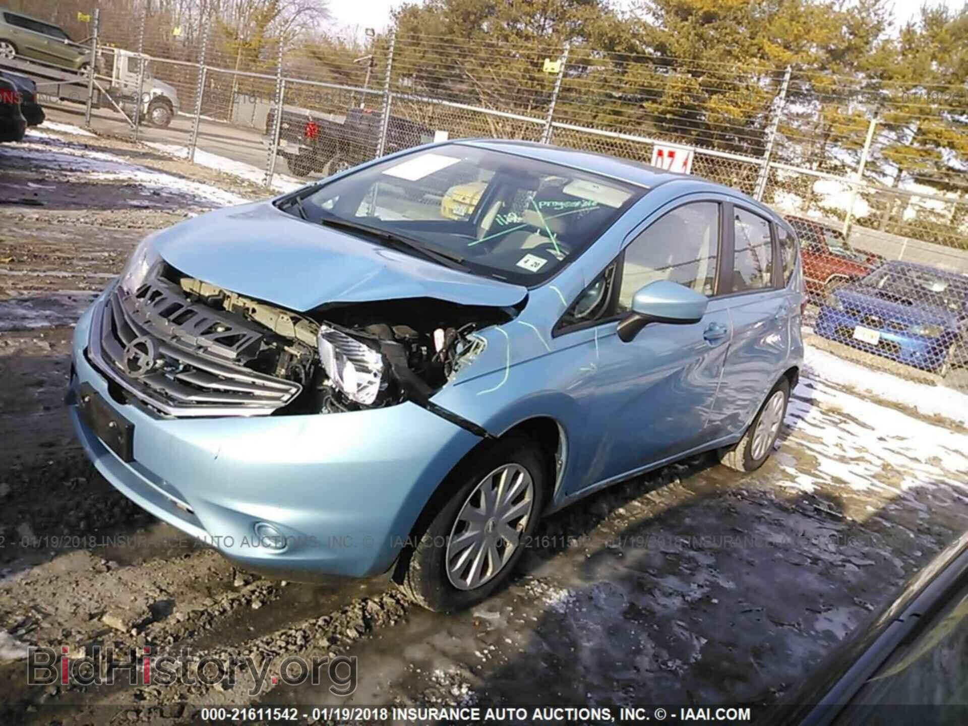 2015 Nissan Versa note - VIN: 3N1CE2CP7FL353112 - Photo 2