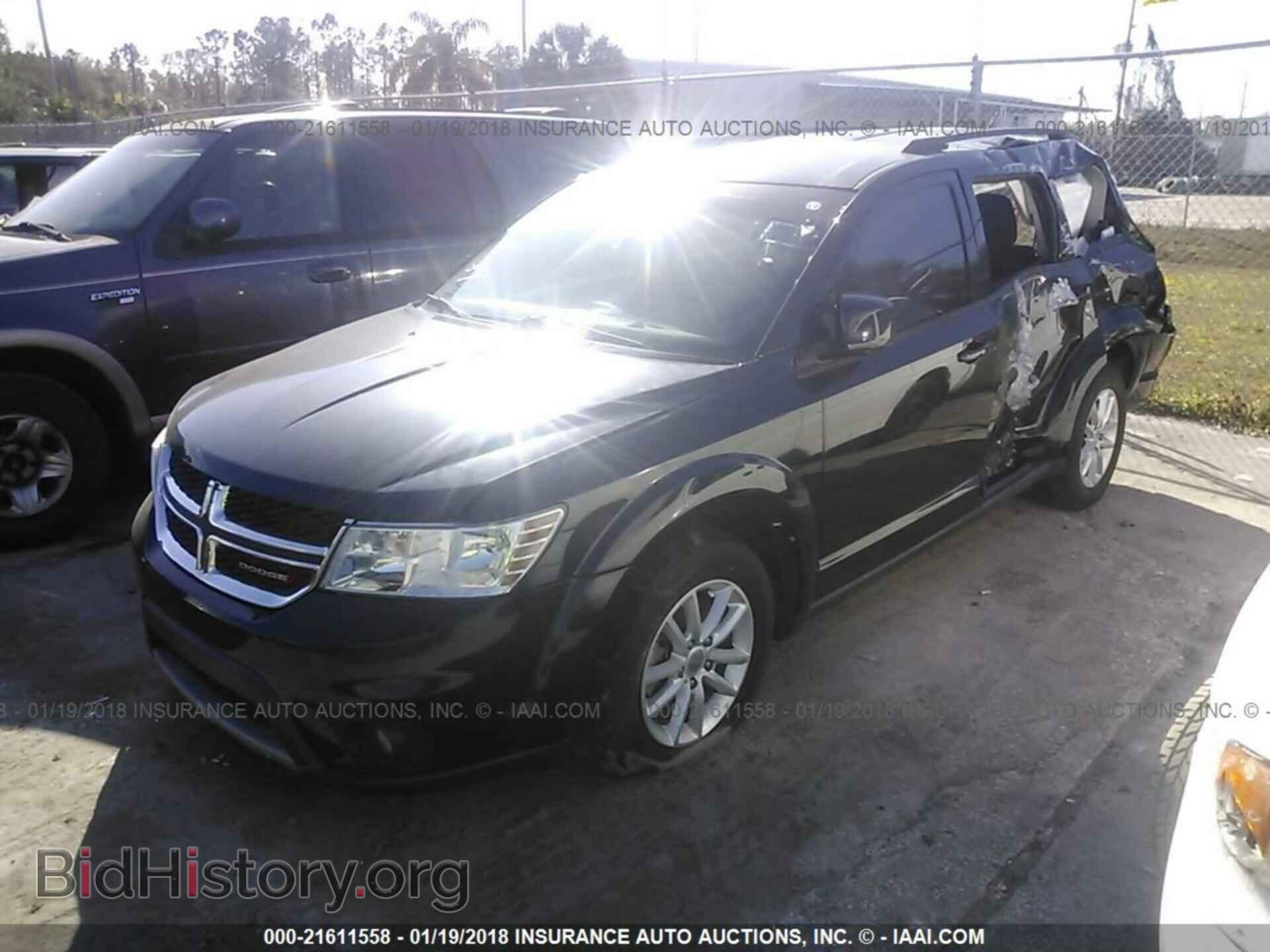 2014 Dodge Journey - VIN: 3C4PDCBB6ET130586 - Фото 2