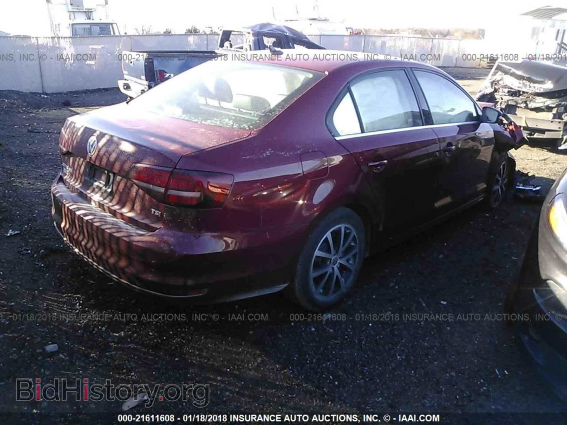 2017 Volkswagen Jetta - VIN: 3VWDB7AJ9HM396088 - Фото 4