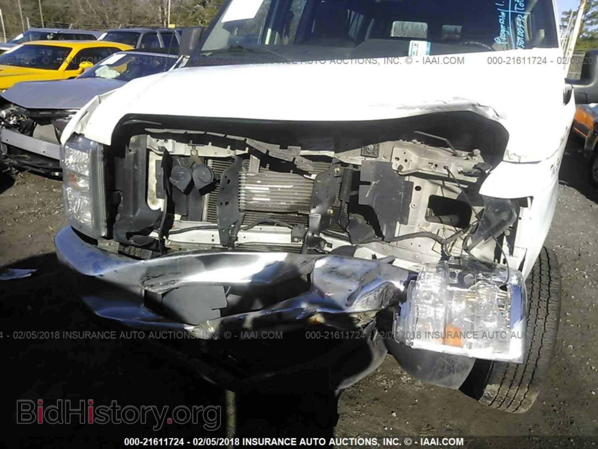 2013 Ford Econoline - VIN: 1FBSS3BL1DDA01995 - Photo 6
