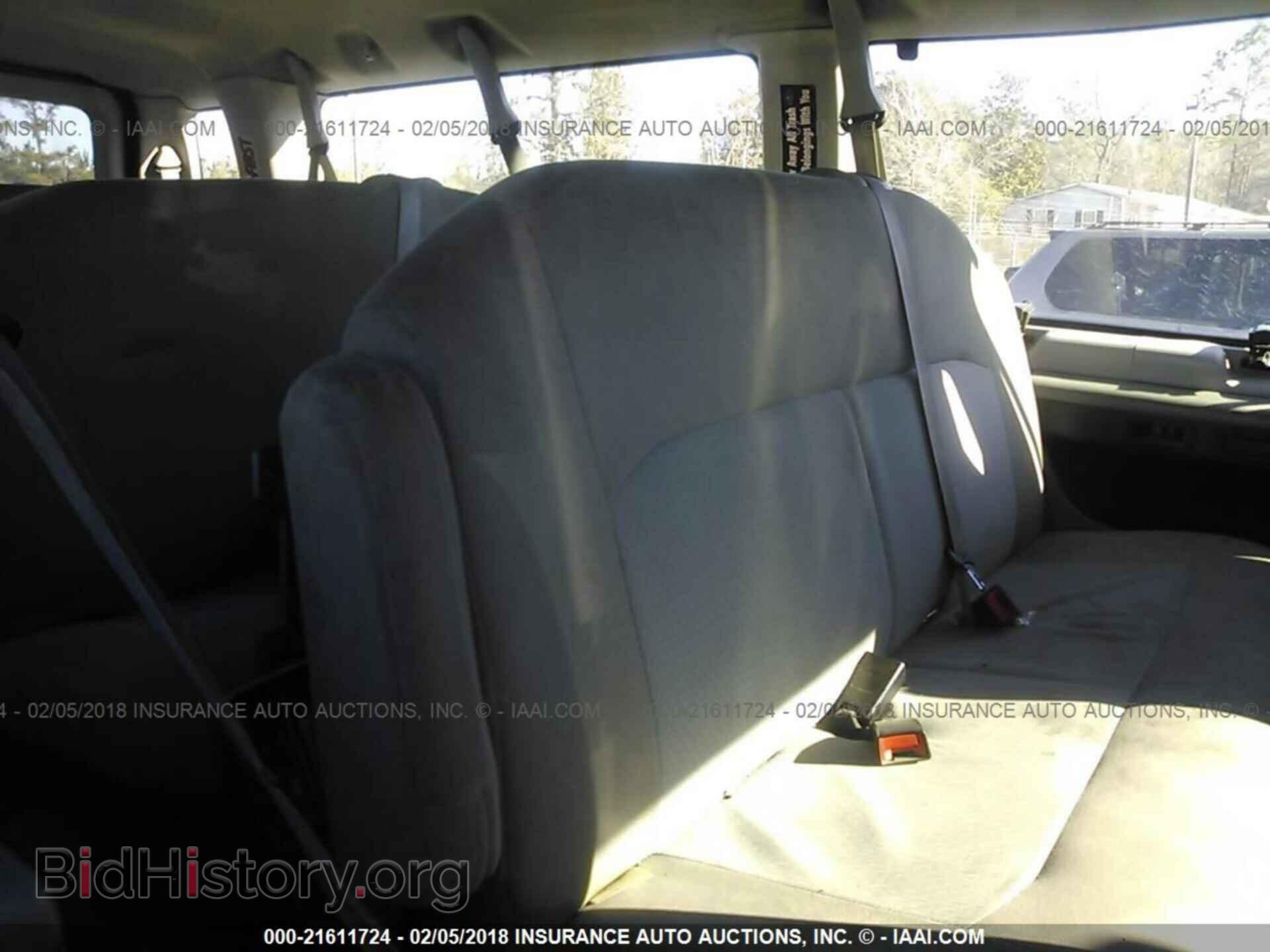 2013 Ford Econoline - VIN: 1FBSS3BL1DDA01995 - Photo 8