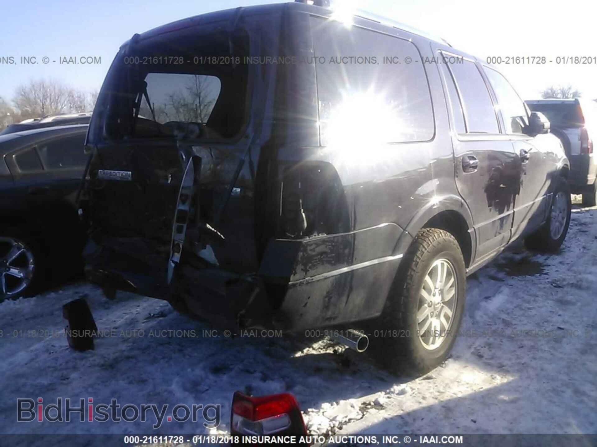 2014 Ford Expedition - VIN: 1FMJU2A59EEF22744 - Photo 4