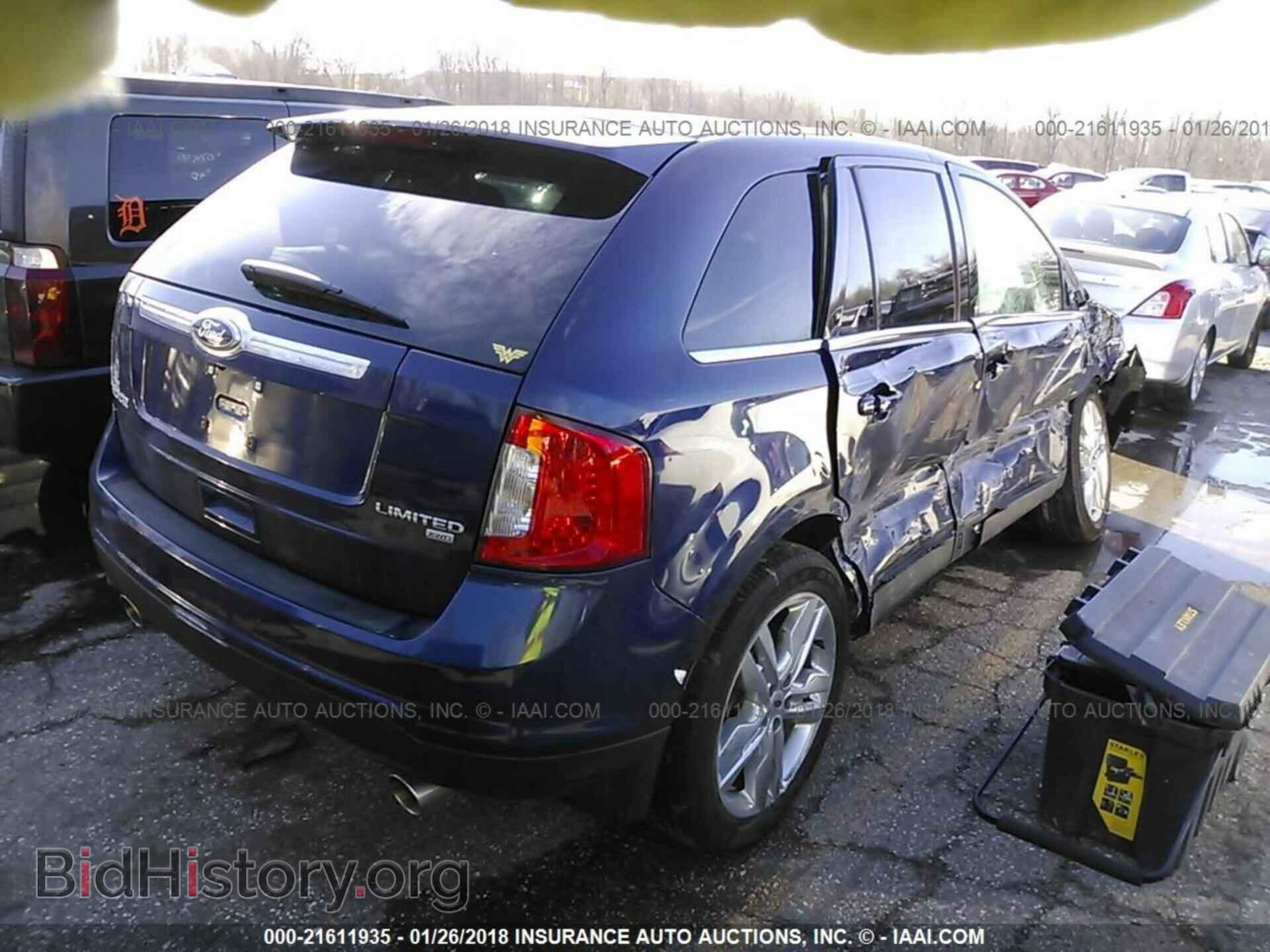 2011 Ford Edge - VIN: 2FMDK4KC0BBA17808 - Photo 4