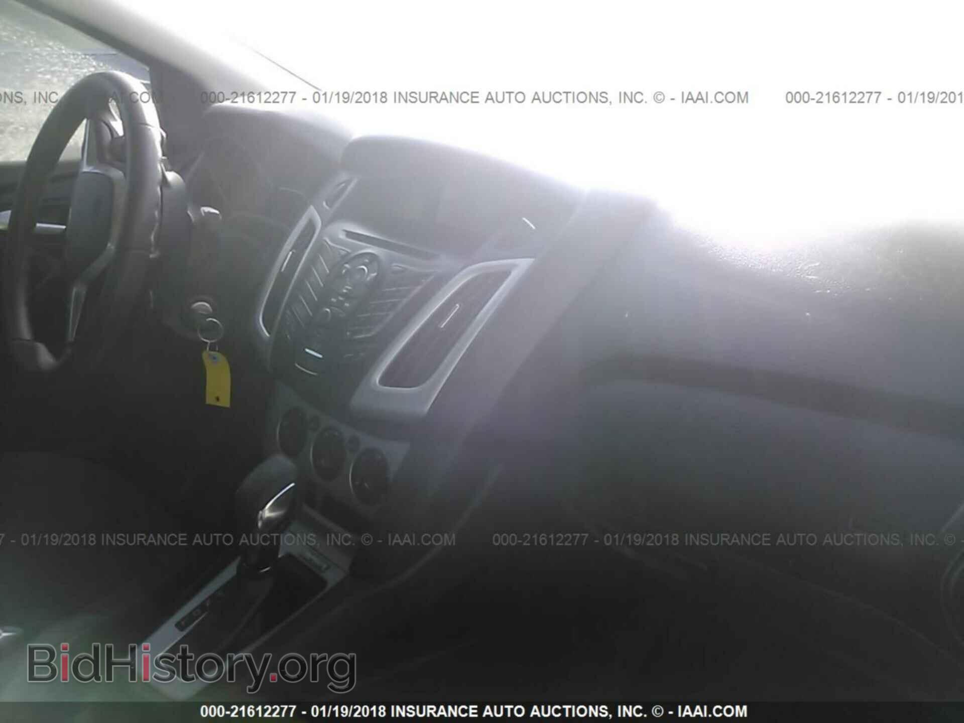 2013 Ford Focus - VIN: 1FADP3F25DL244194 - Фото 5